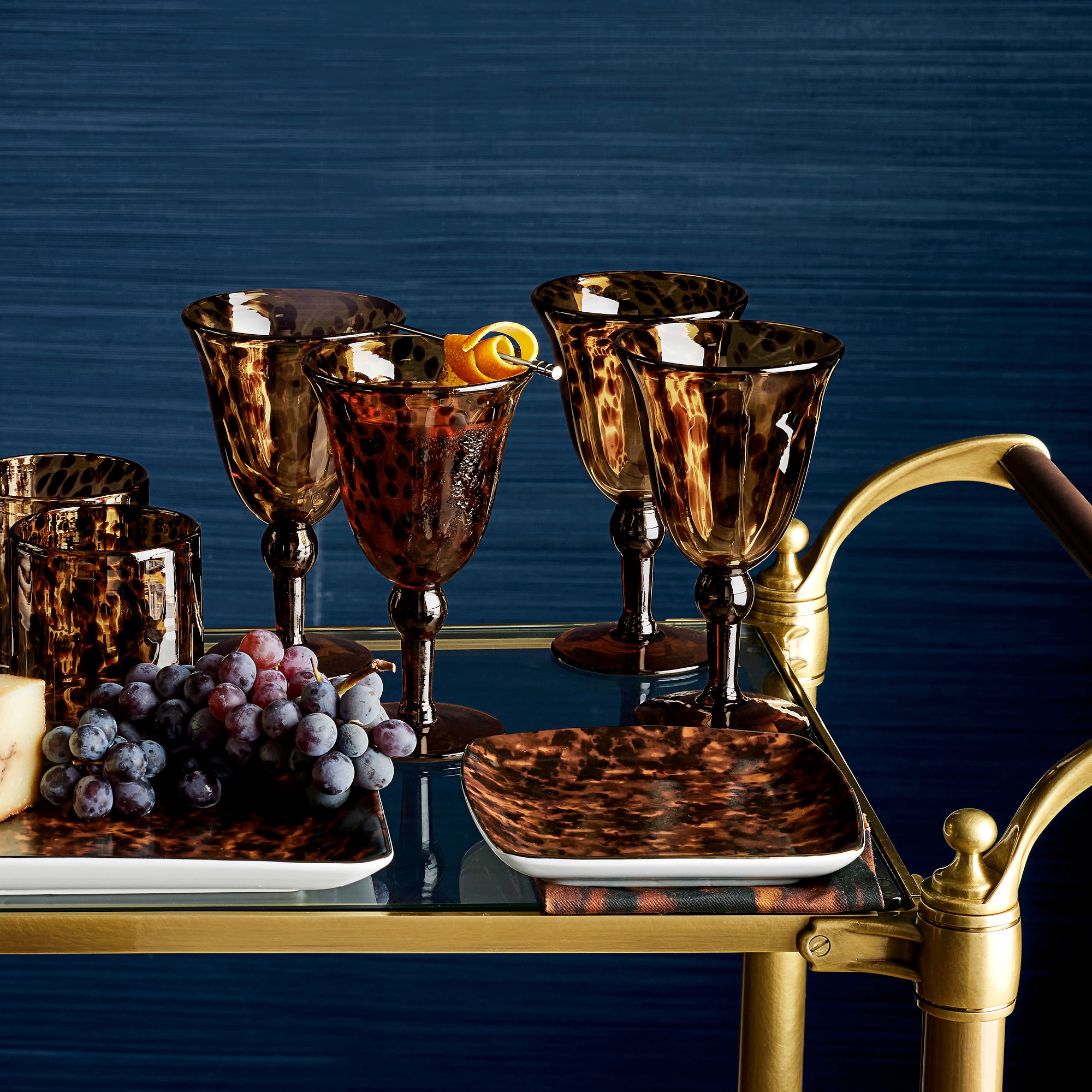 Marlo Thomas x Williams Sonoma Tortoise Shell Mixed Appetizer Plates, Set of 4