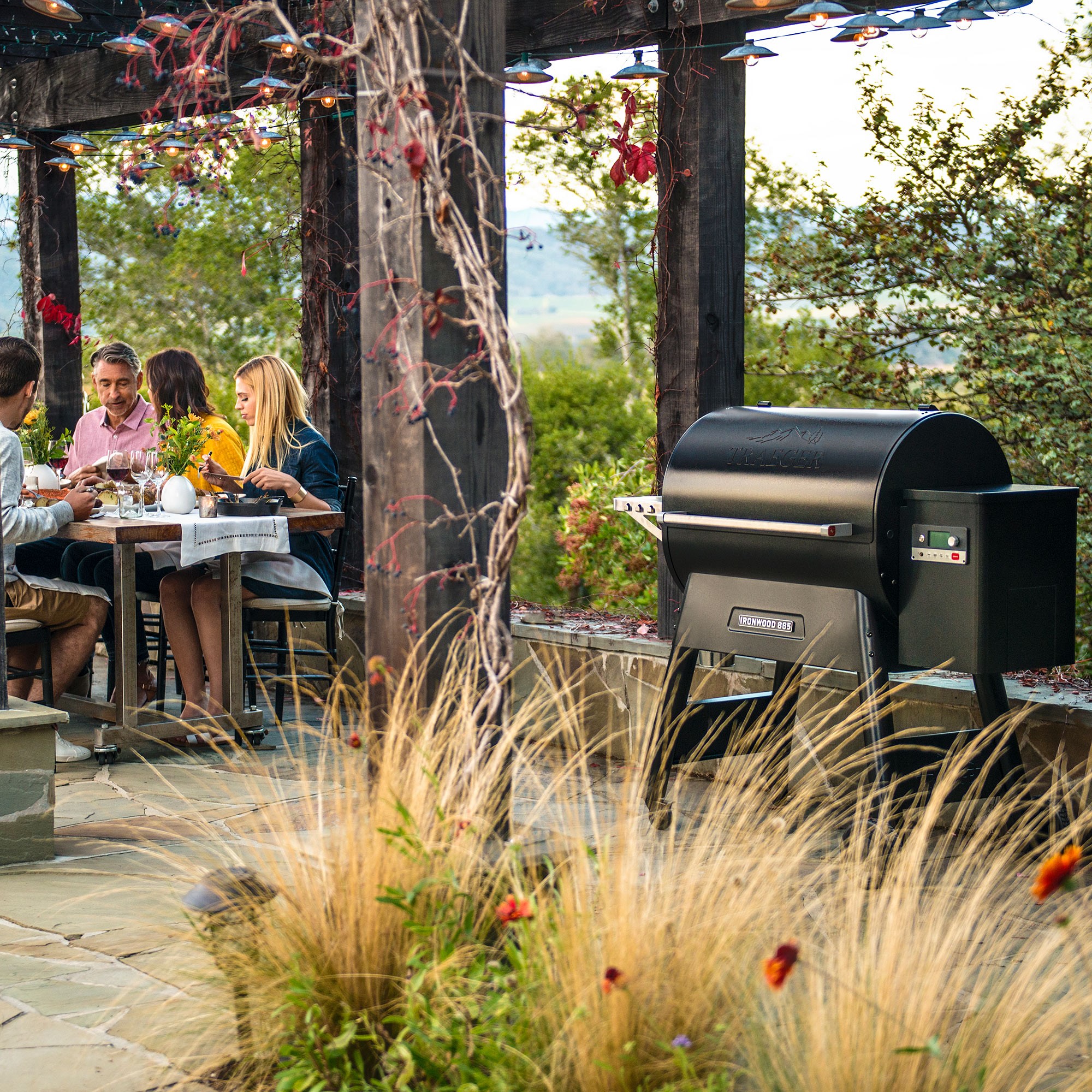 Traeger Ironwood 885 Grill