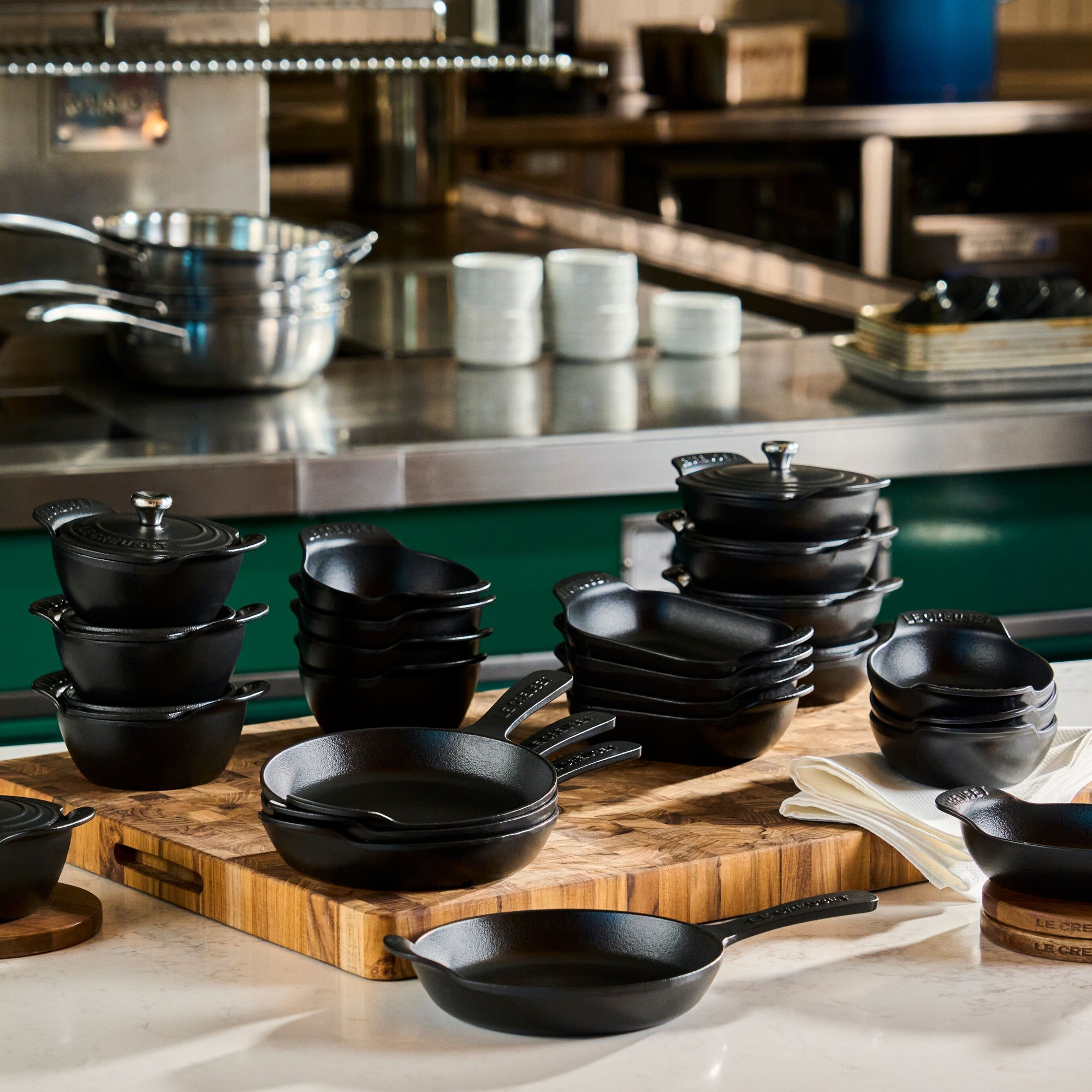 Le Creuset Gourmand Enameled Cast Iron 4-Piece Oval Baker Set