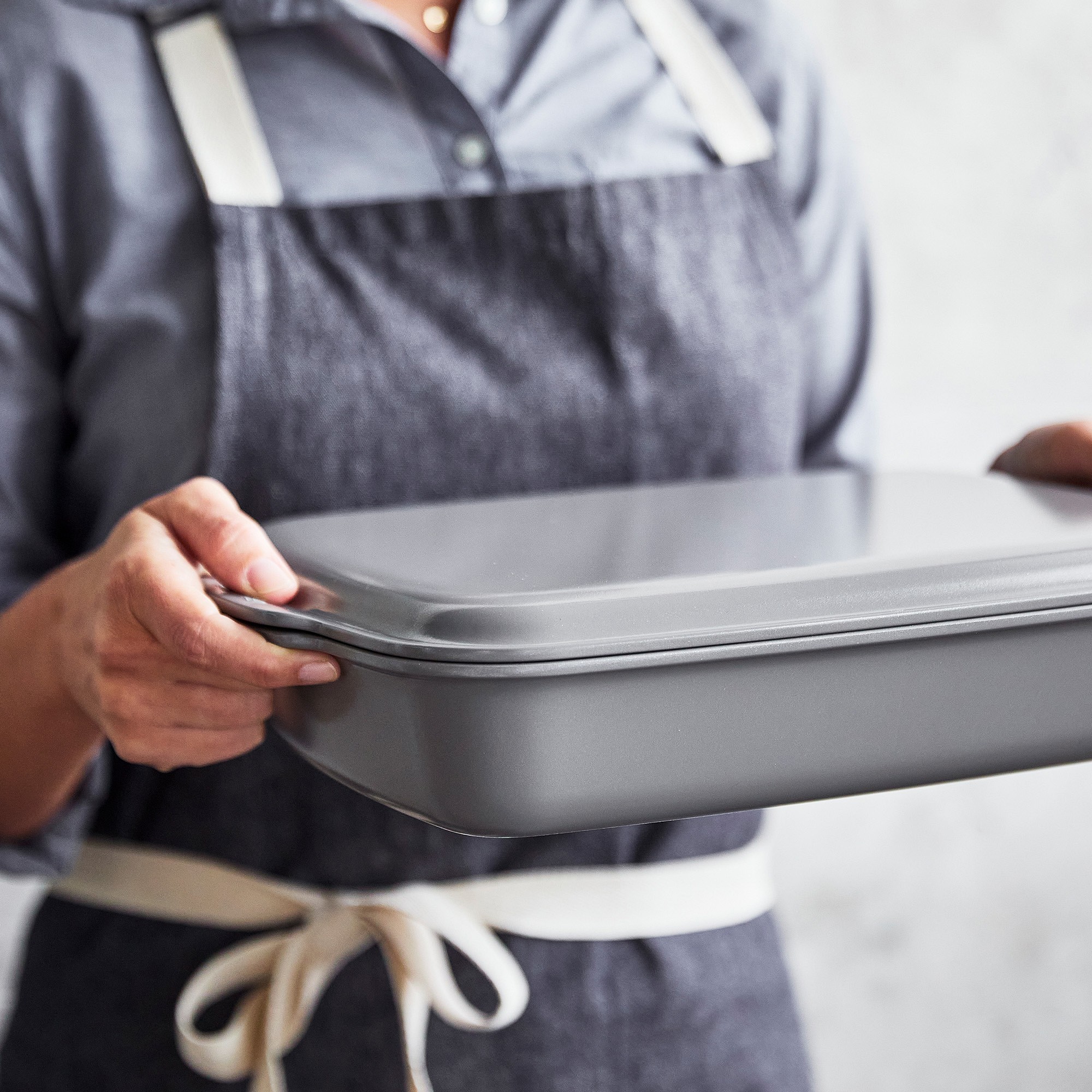 GreenPan™ Ceramic Nonstick Ovenware Rectangular Baker with Lid