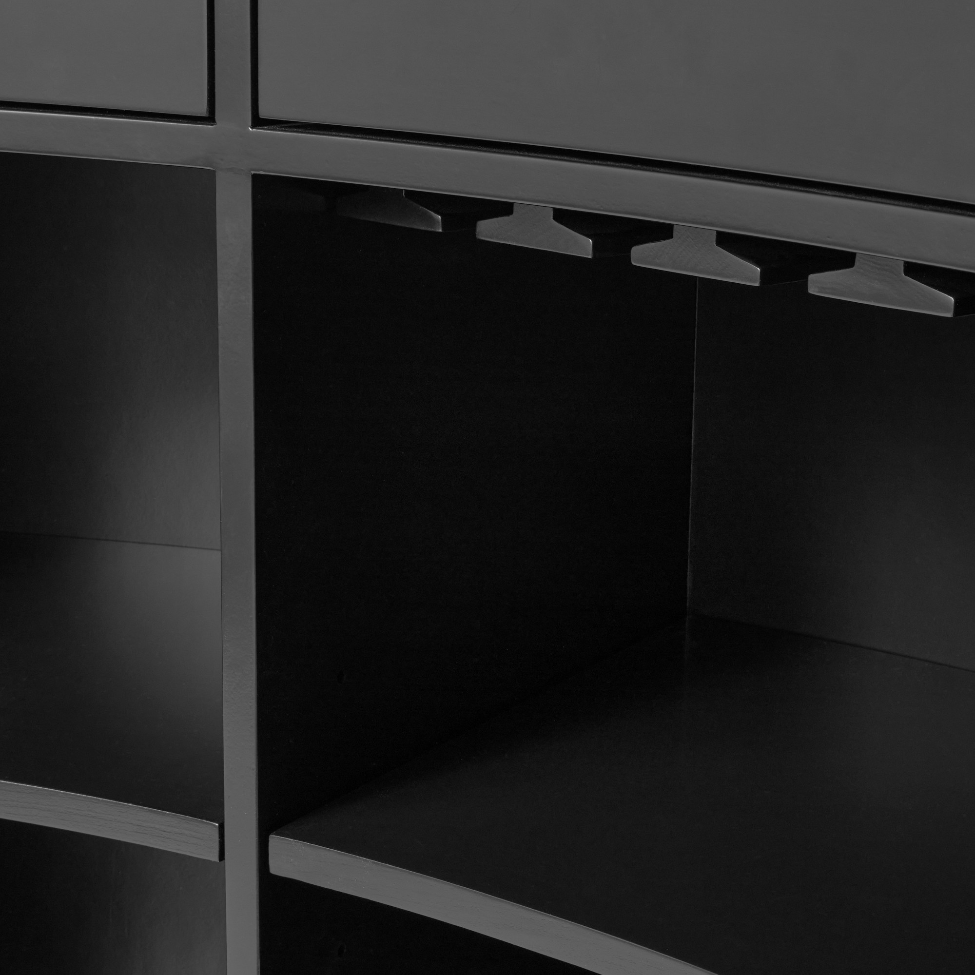 Lewis Curved Bar (49)