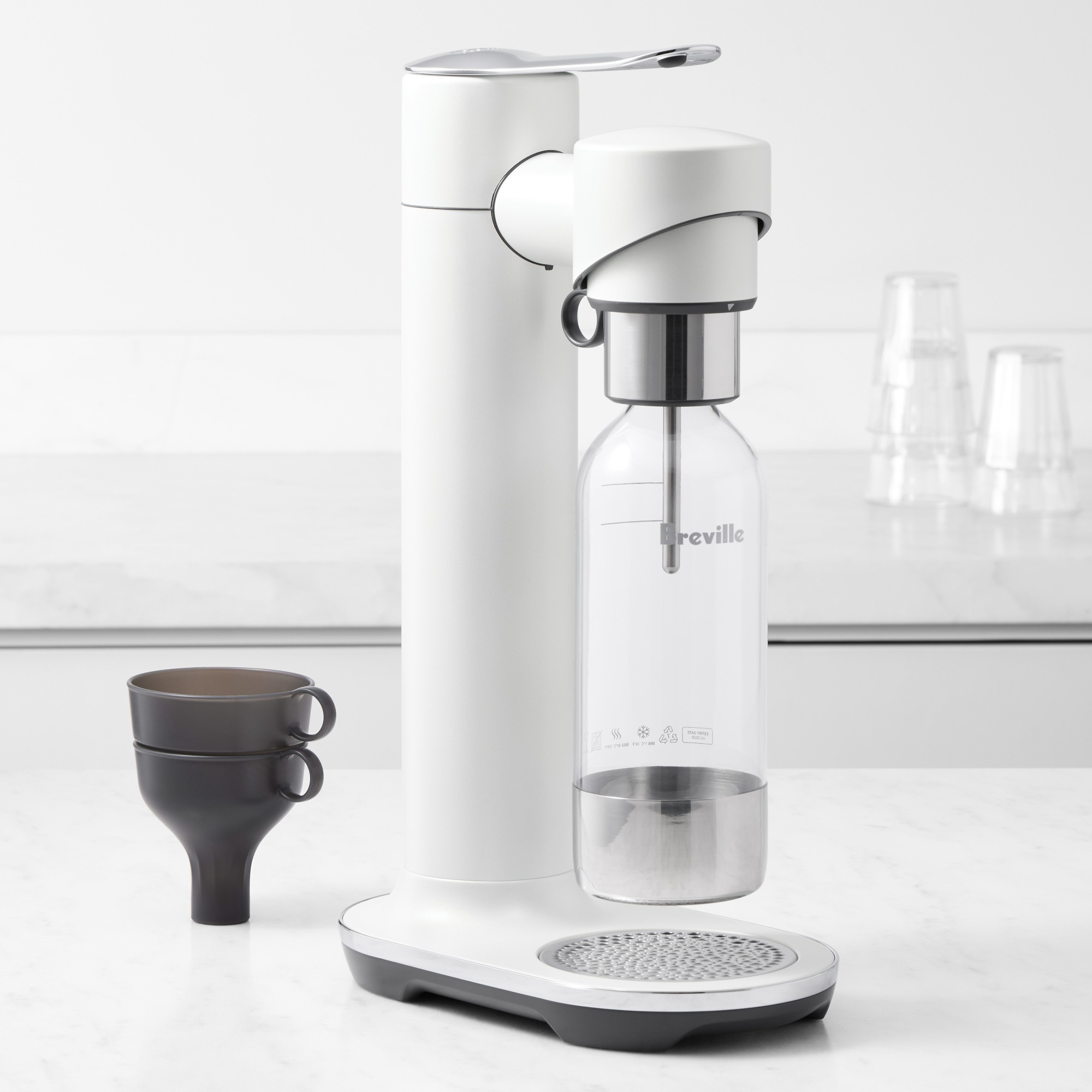 Breville InFizz™ Fusion Sparkling Beverage Carbonator