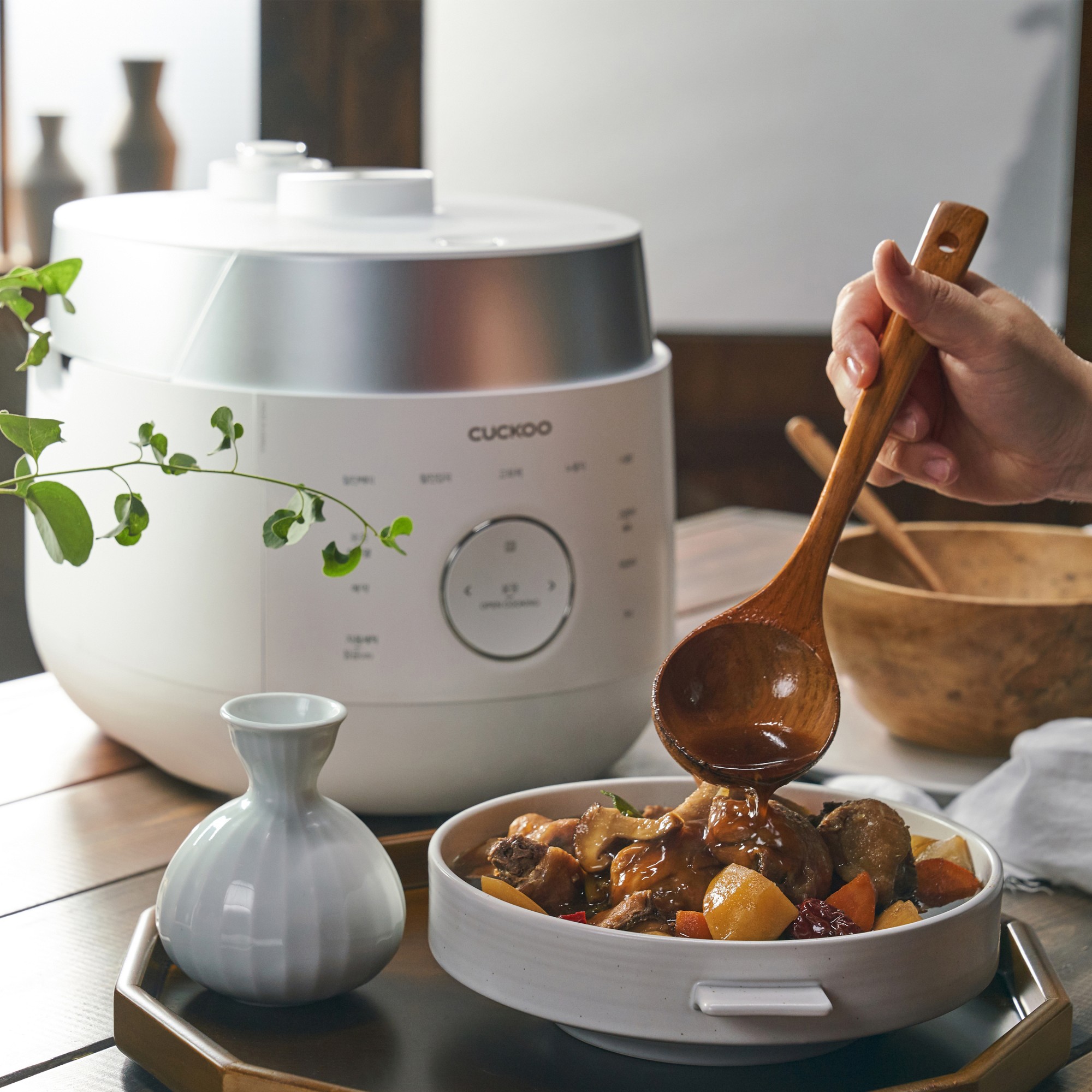 Cuckoo Induction Heating Twin Pressure Rice Cooker, 6-Cup