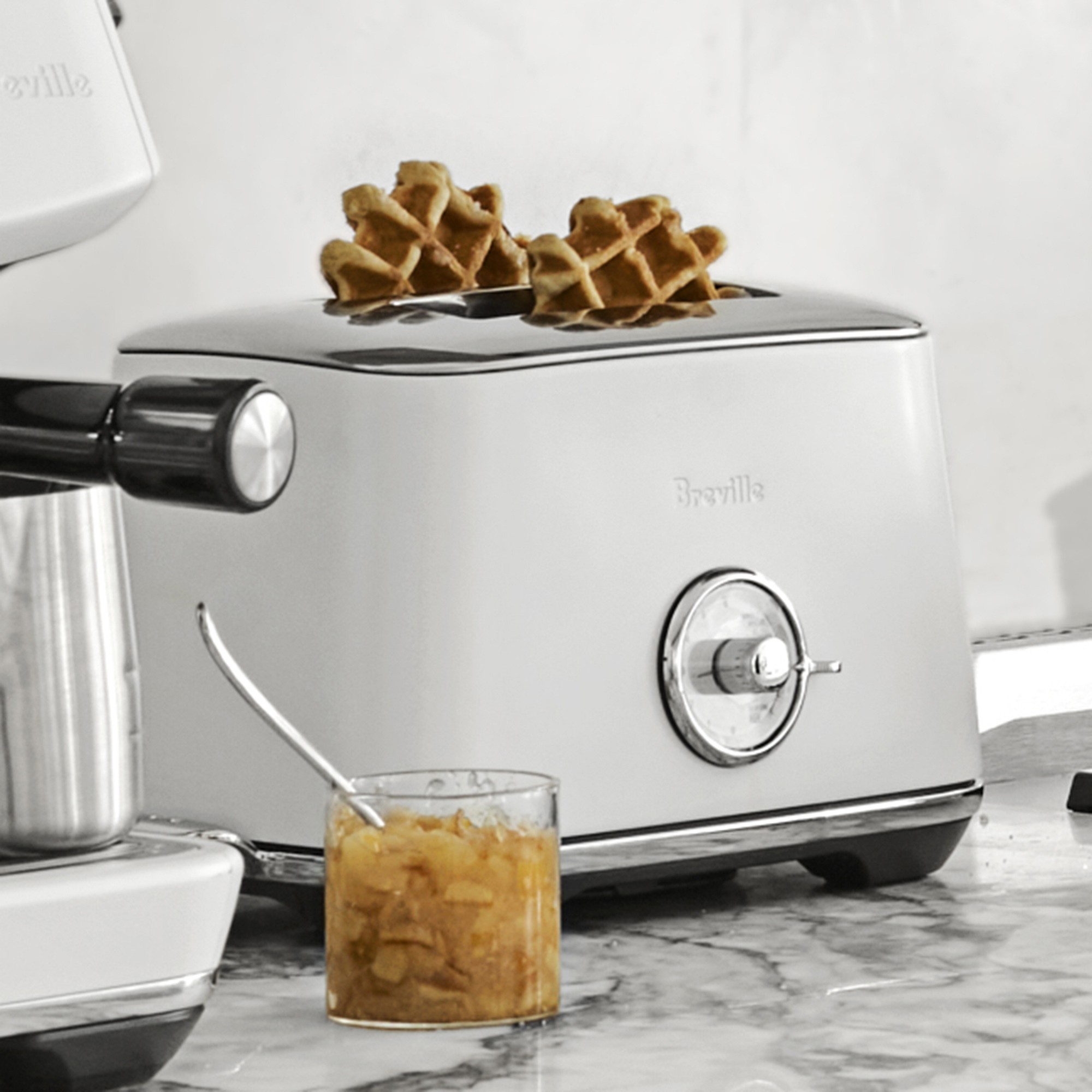 Breville Toast Select™ Luxe 2-Slice Toaster