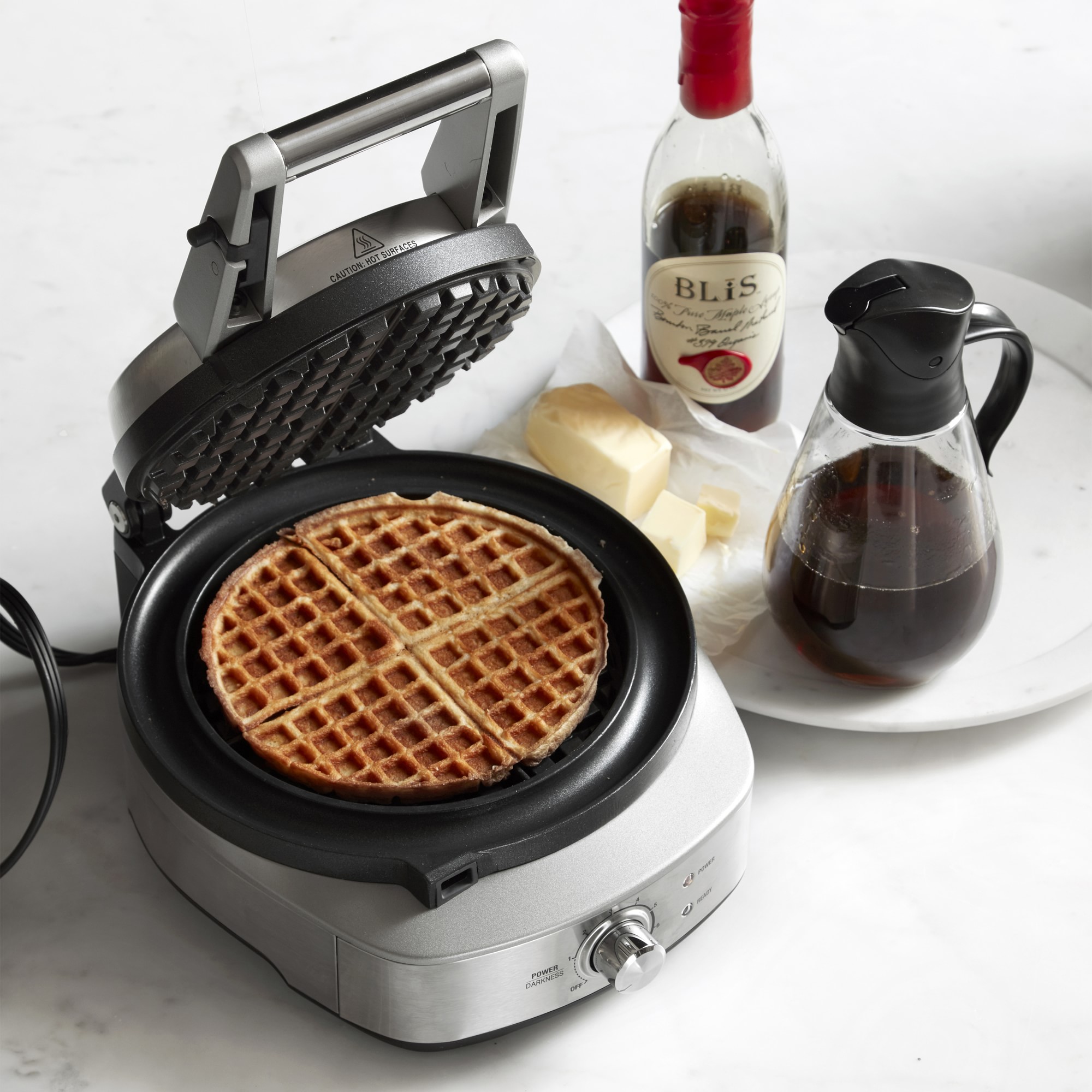 Breville No-Mess Waffle® Classic Round Waffle Maker