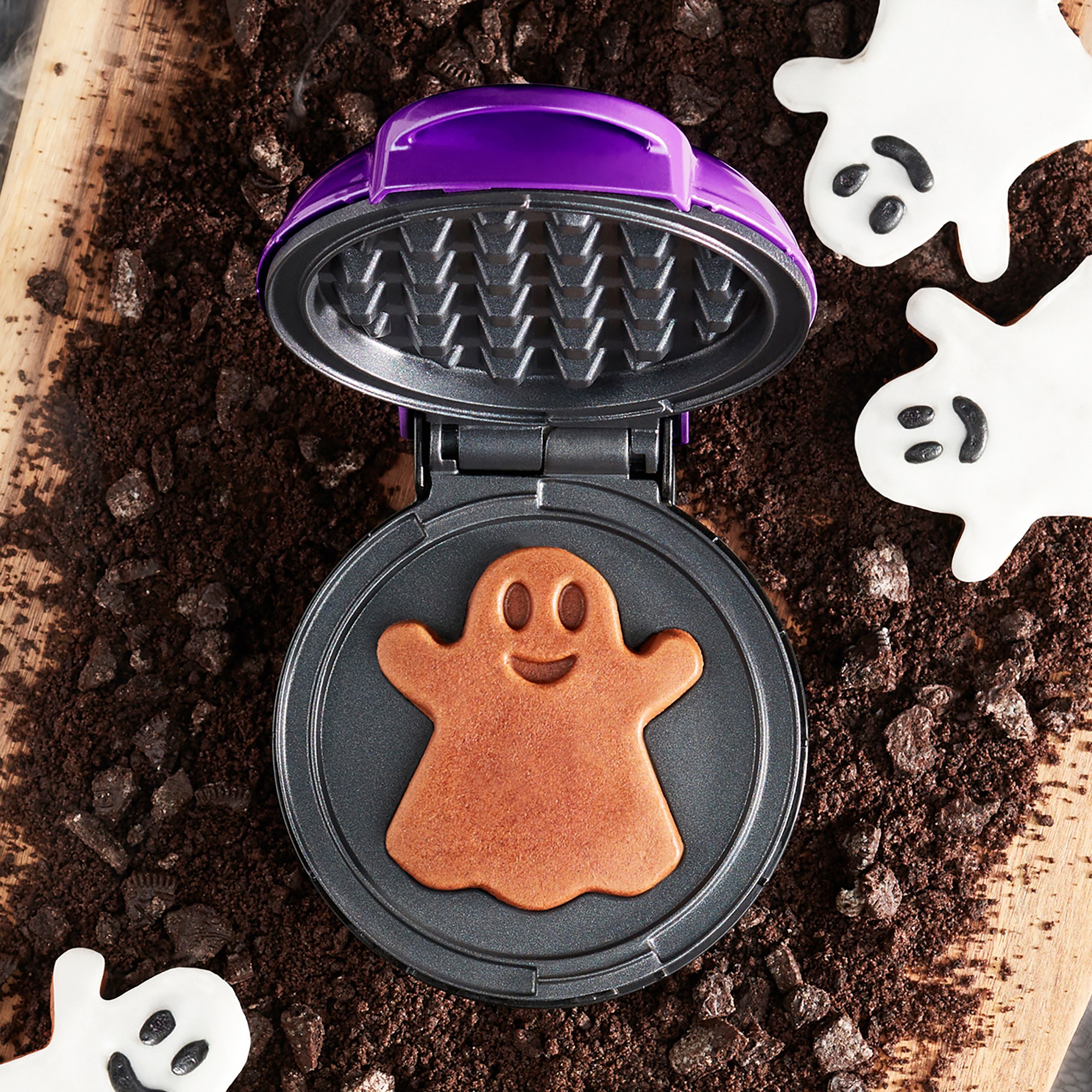 Dash Ghost Mini Waffle Maker