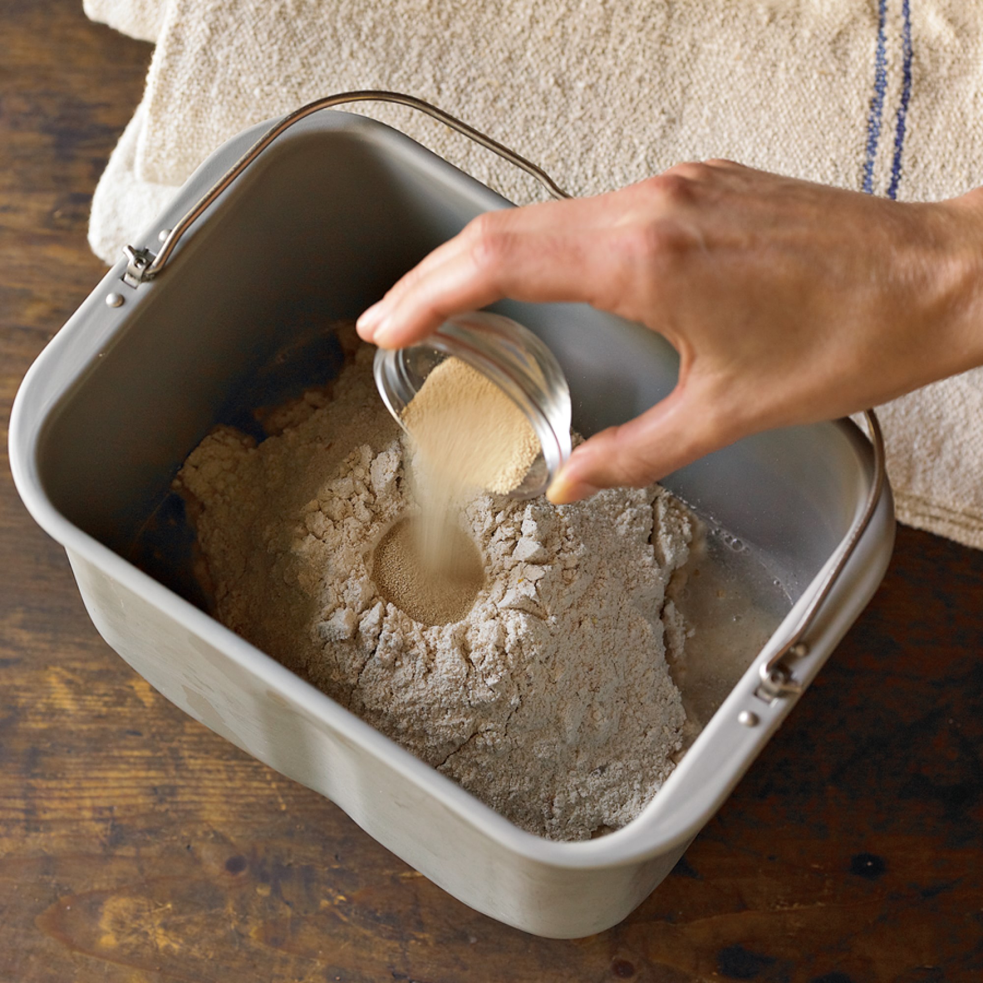 Breville Custom Loaf™ Bread Maker