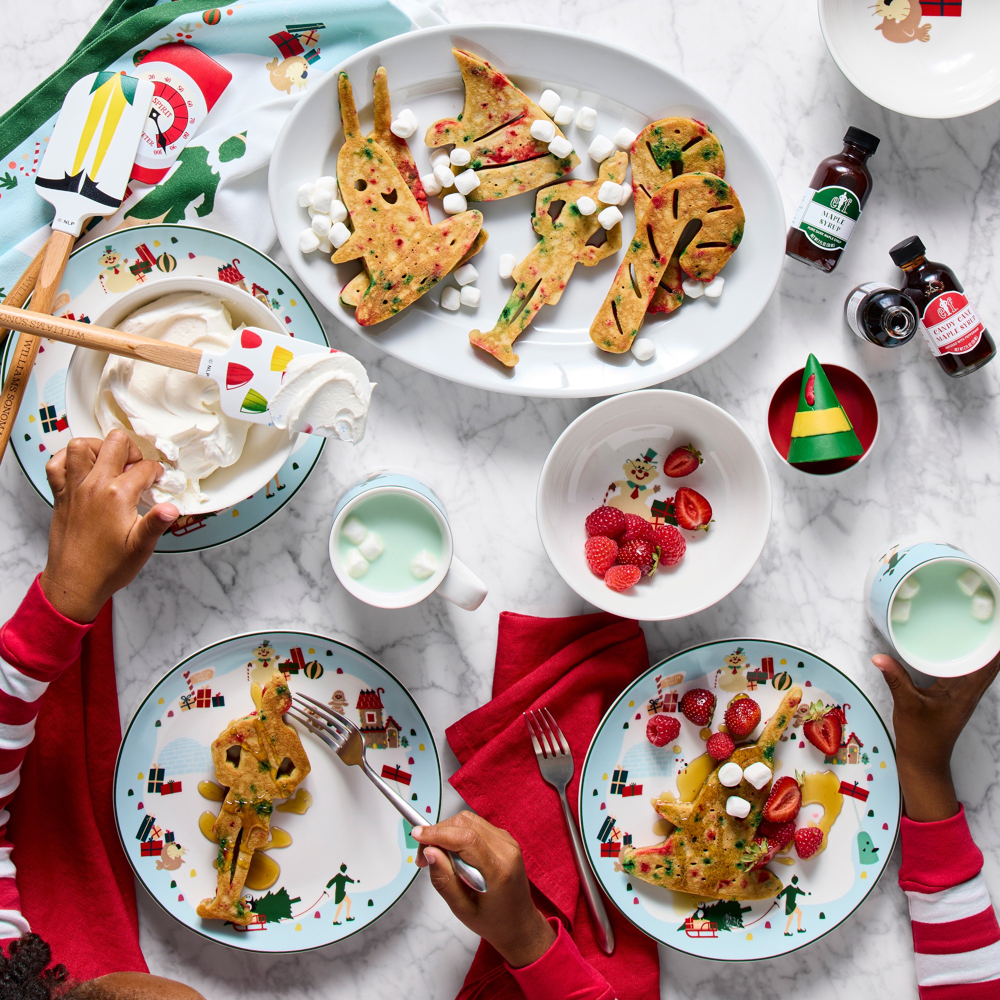 Elf™ Pancake Molds, Set of 4