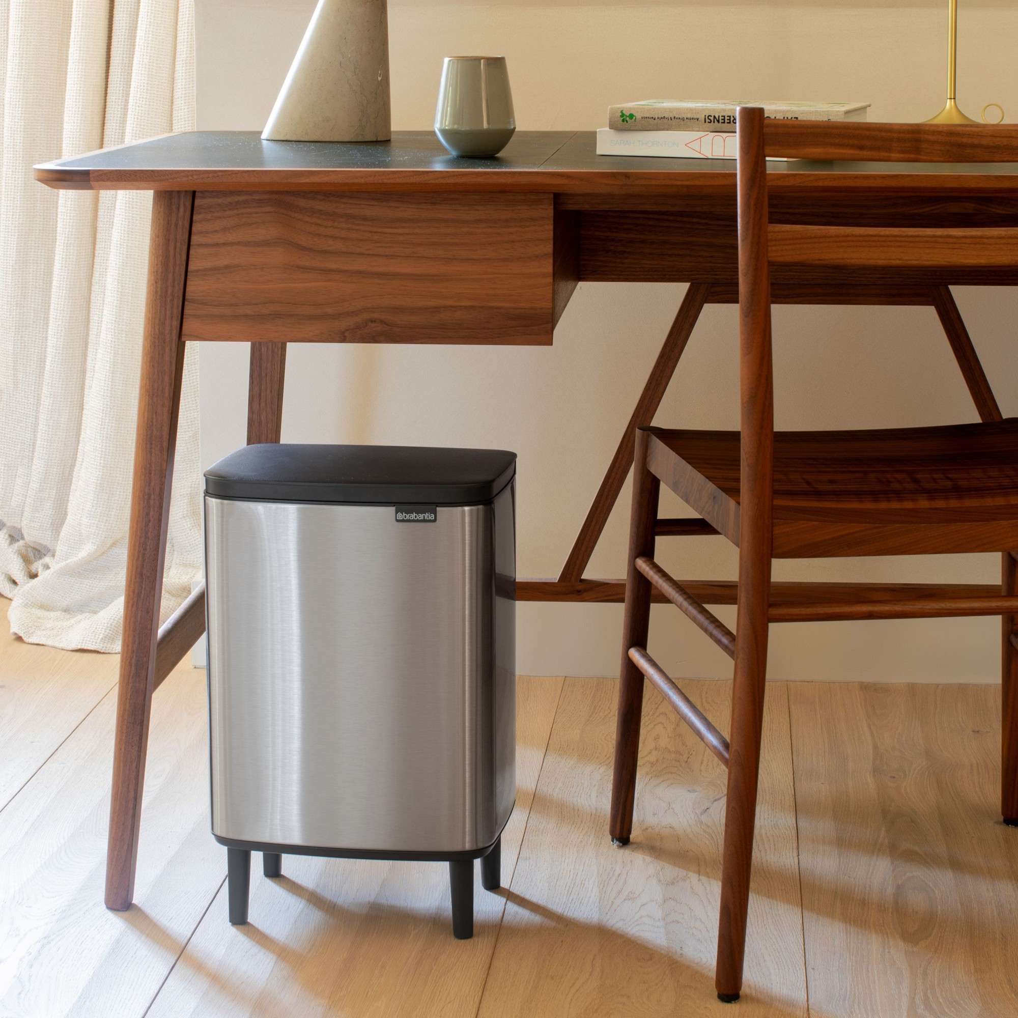 Brabantia Bo Hi Single Compartment Trash Can, 3.2-Gallon