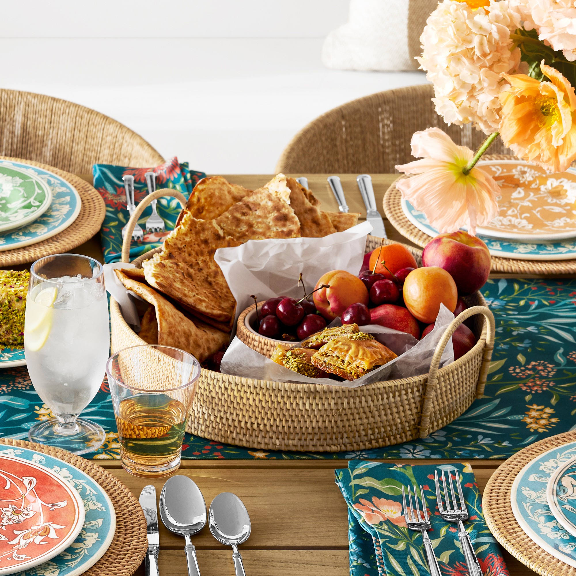 Guy Degrenne Absolu Flatware Sets