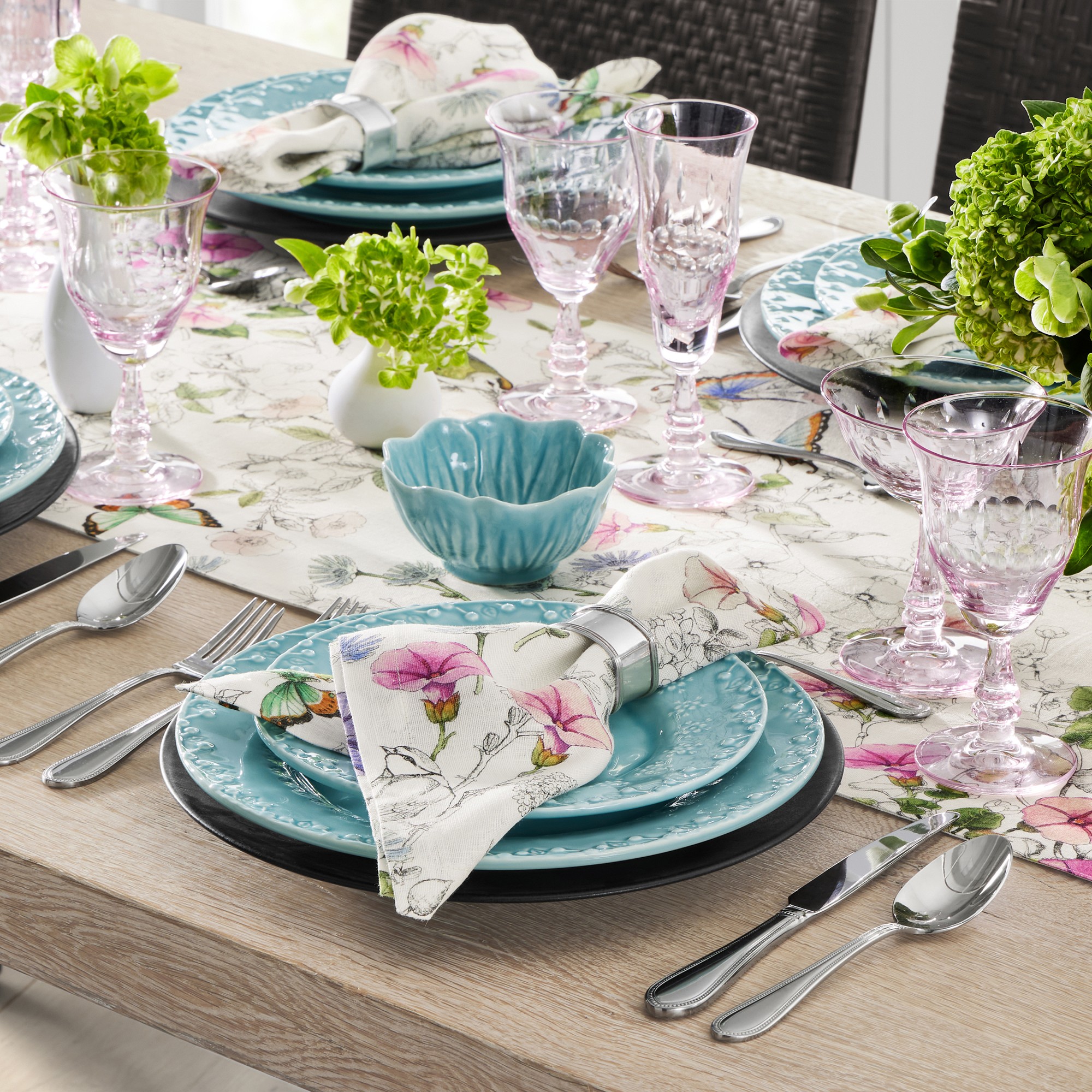 Farfalla Table Runner