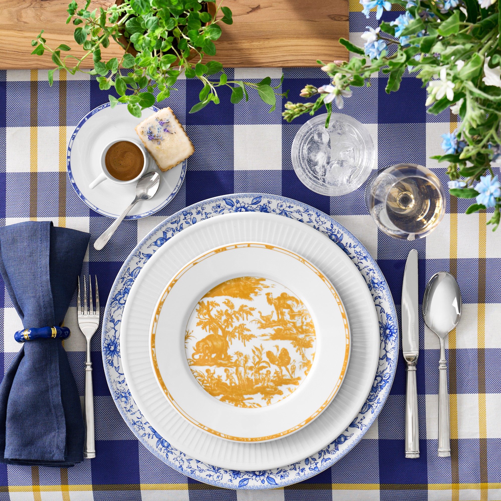 Guy Degrenne Absolu Flatware Sets