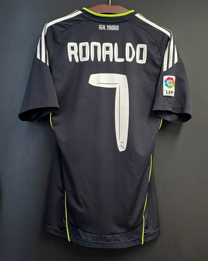 10-11 Real Madrid home retro jersey
