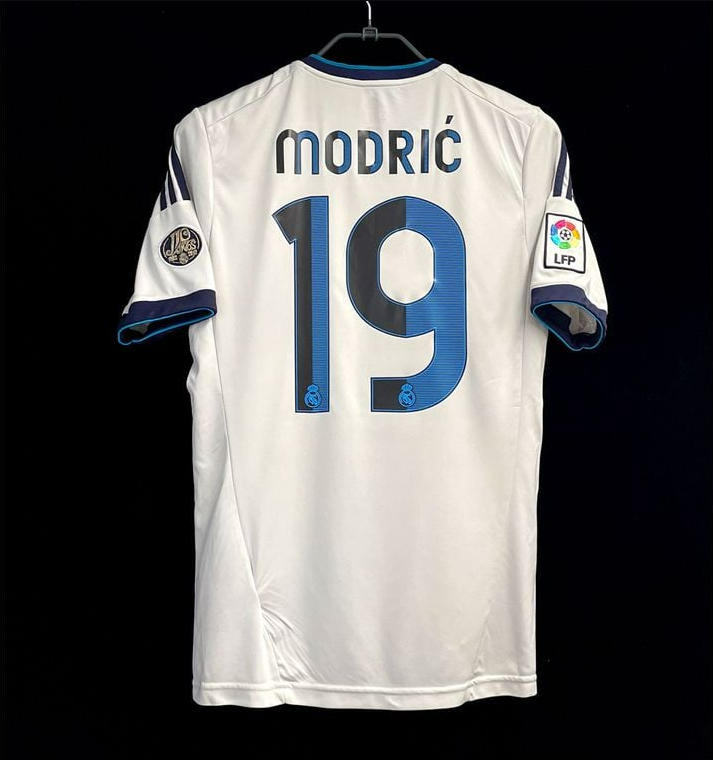 12-13 Real Madrid home retro jersey