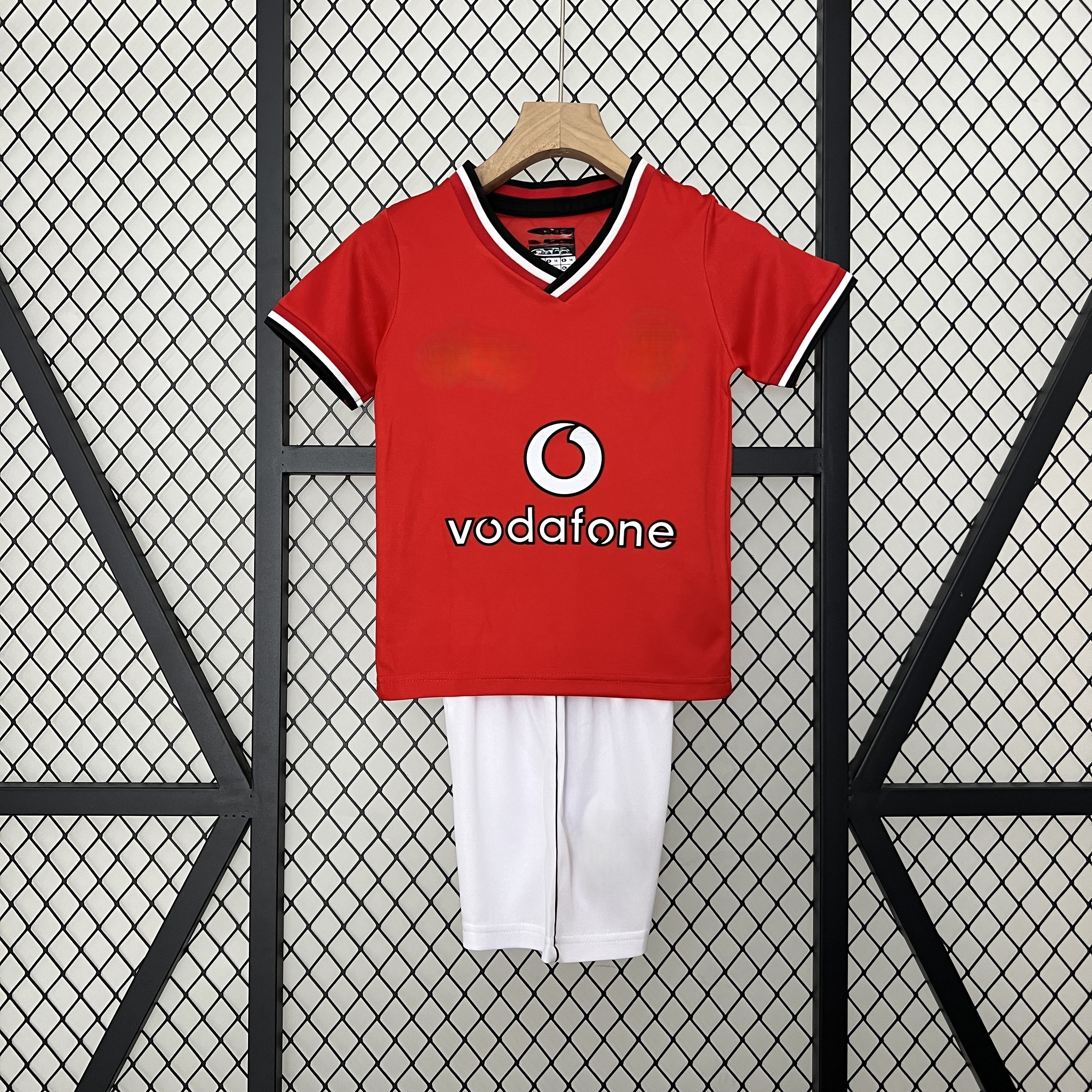 Manchester United retro kids' clothing