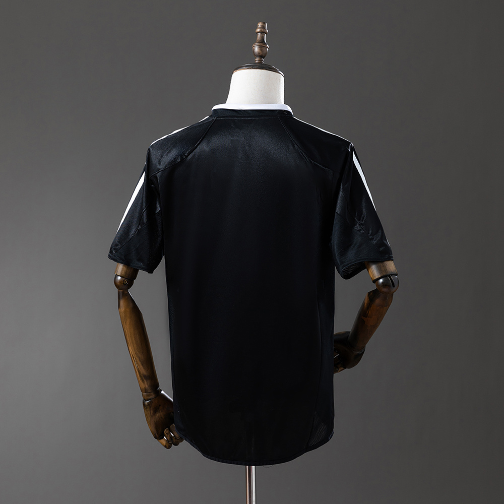 04-05 Real Madrid home retro jersey
