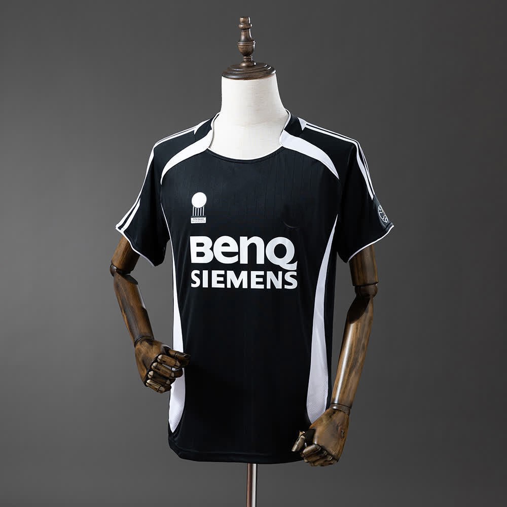 06-07 Real Madrid home retro jersey