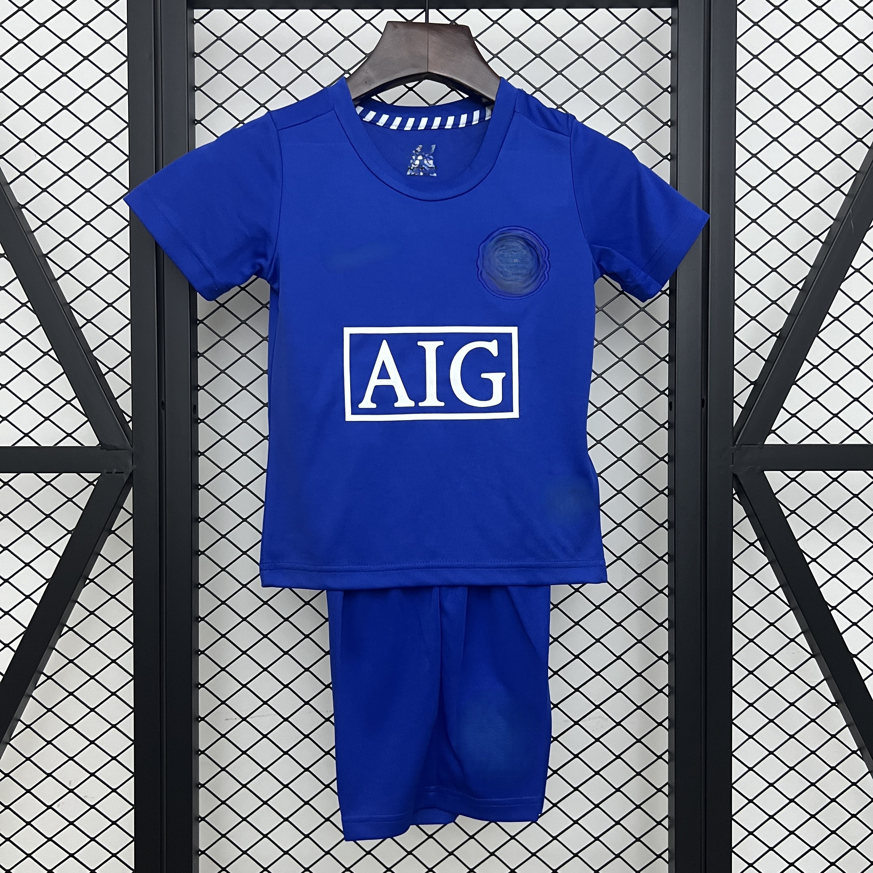 Manchester United retro kids' clothing