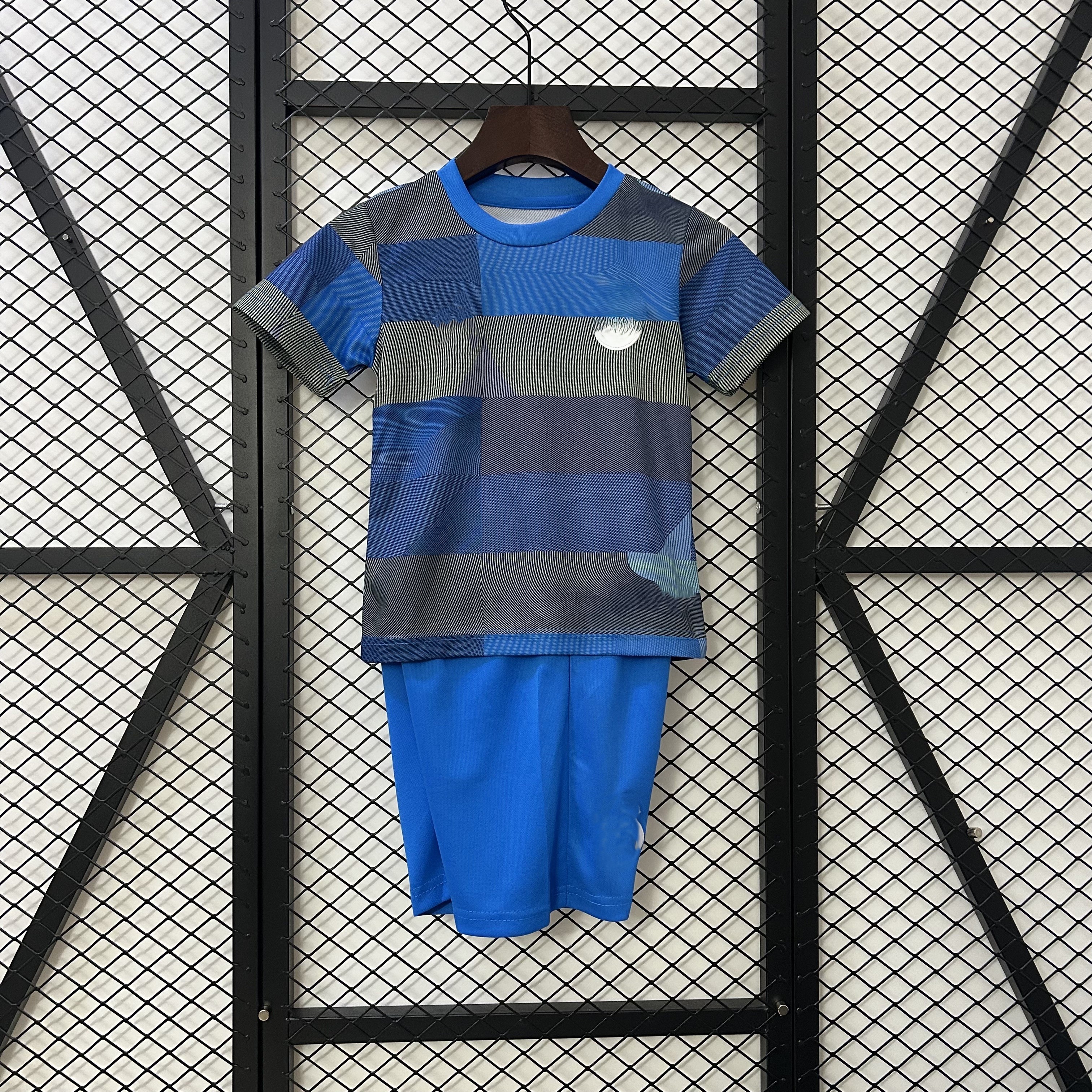 25-26 Real Madrid children's jersey