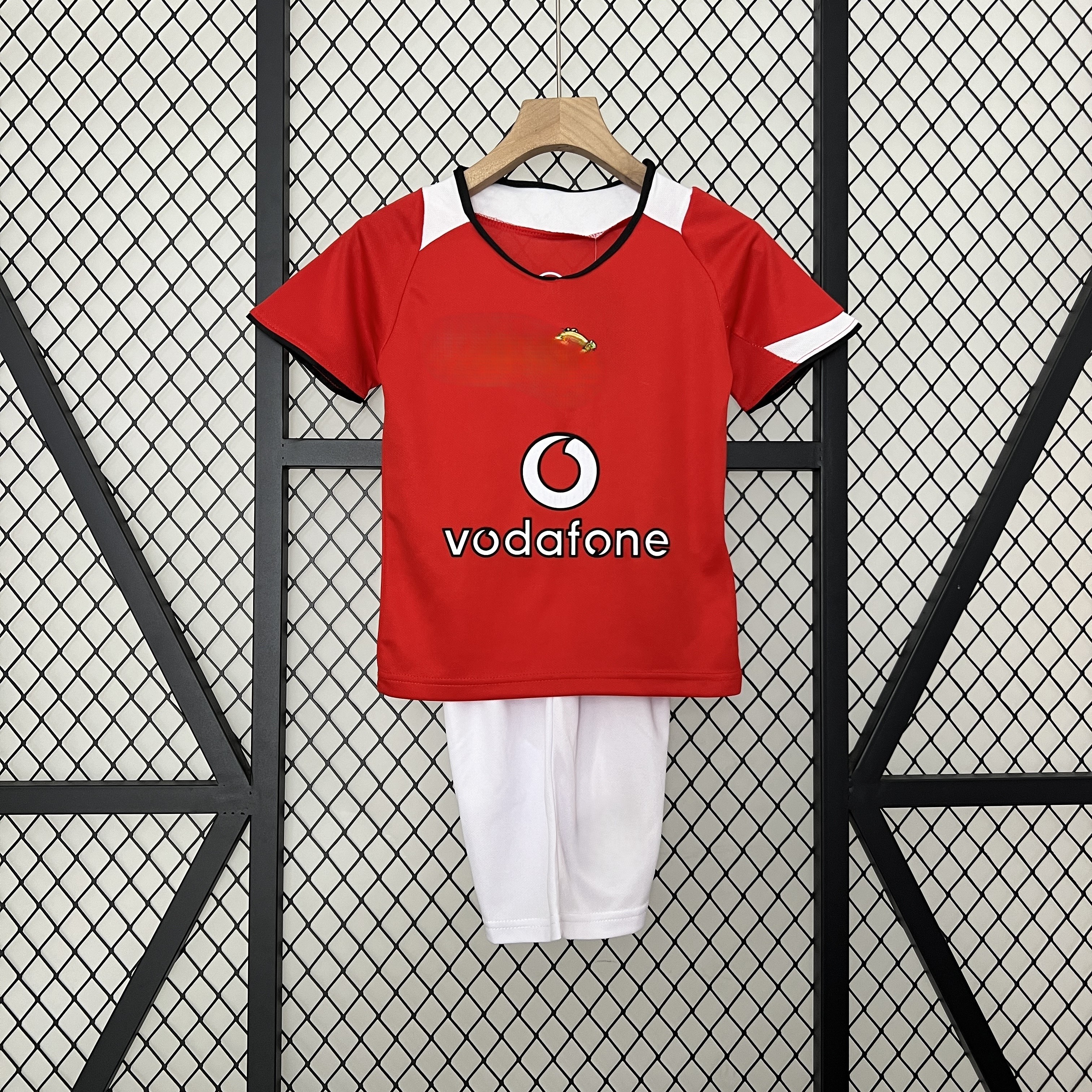 Manchester United retro kids' clothing