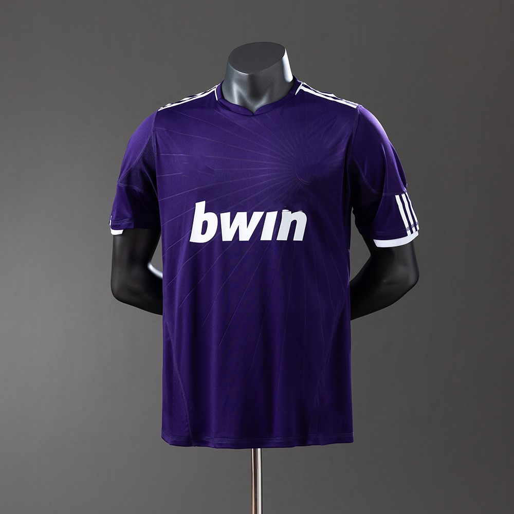 10-11 Real Madrid home retro jersey