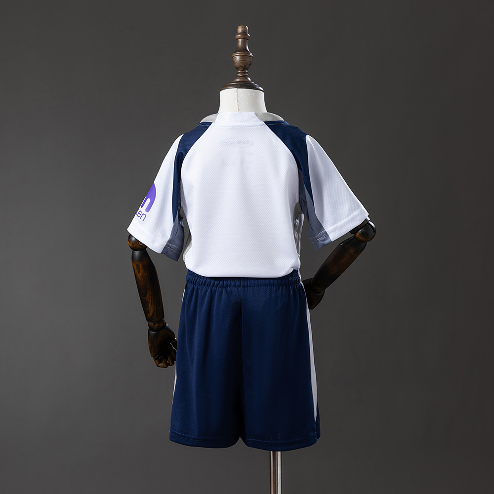 New Tottenham Hotspur kids' jersey