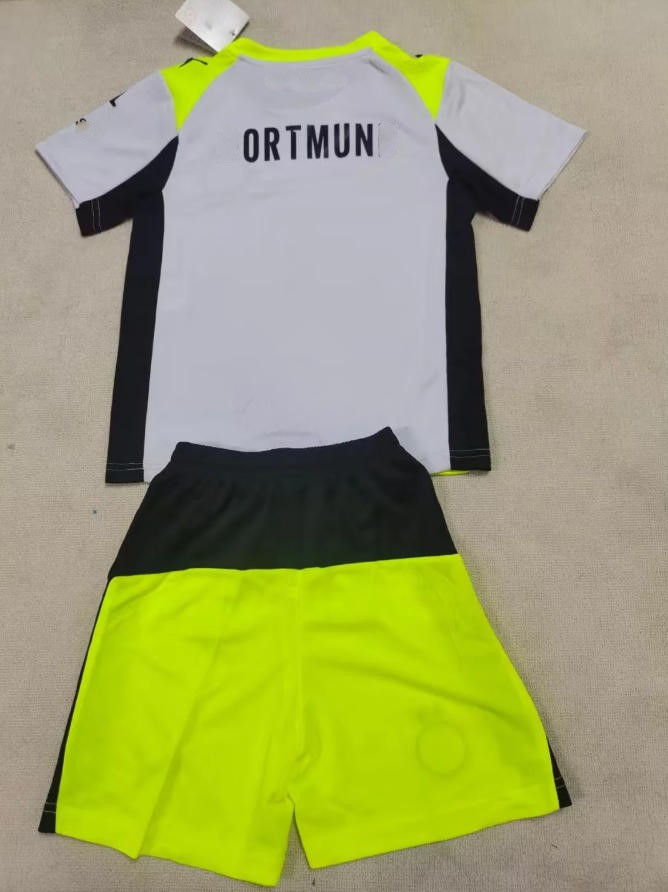 New Dortmund children's jersey