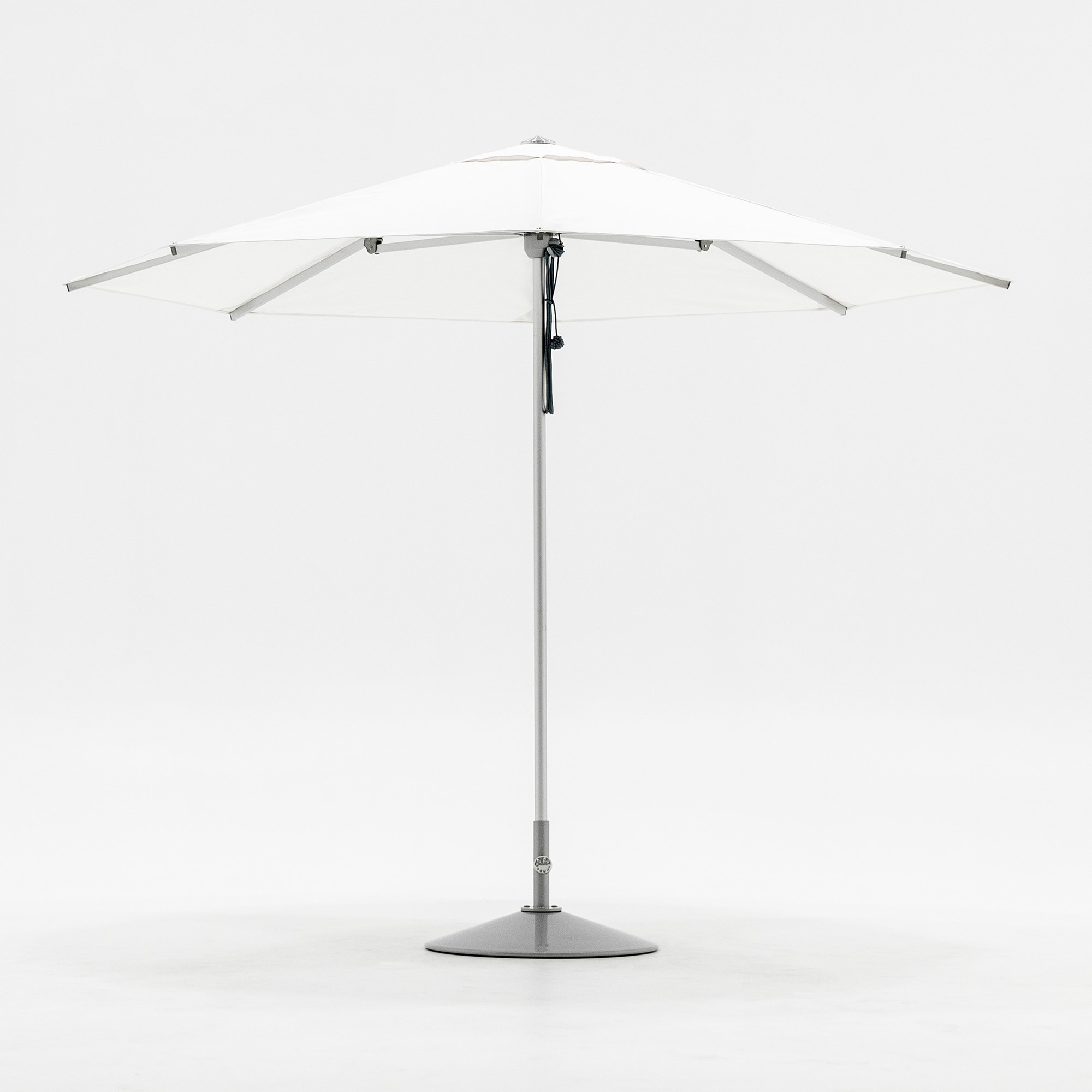 7.5'-11.5' Performance Center Post Umbrella