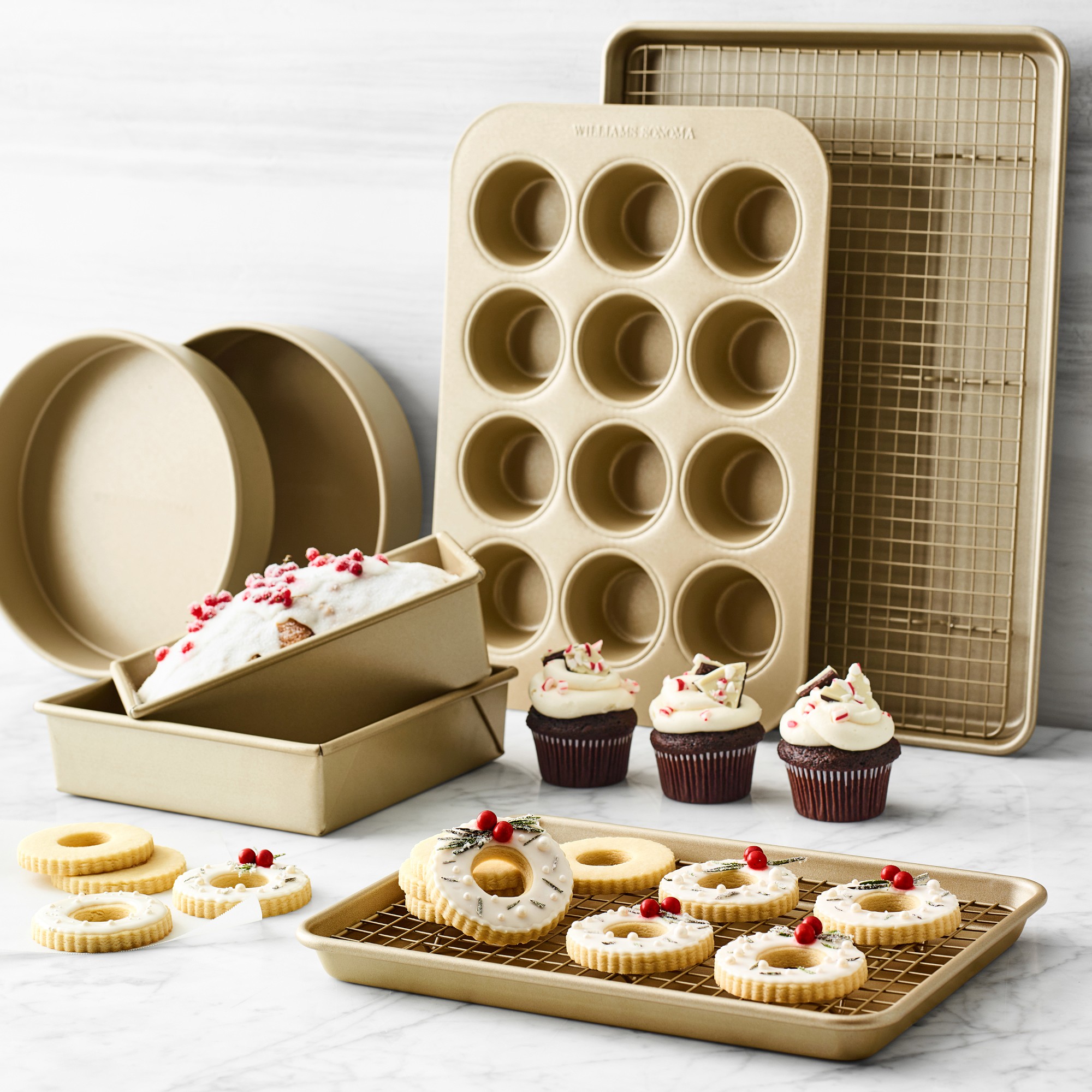 Williams Sonoma Goldtouch® Pro Nonstick Bakeware, Set of 9