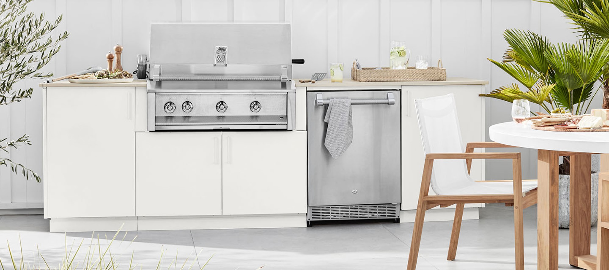 Urban Bonfire Outdoor Kitchen x Hestan 36” Grill and Fridge