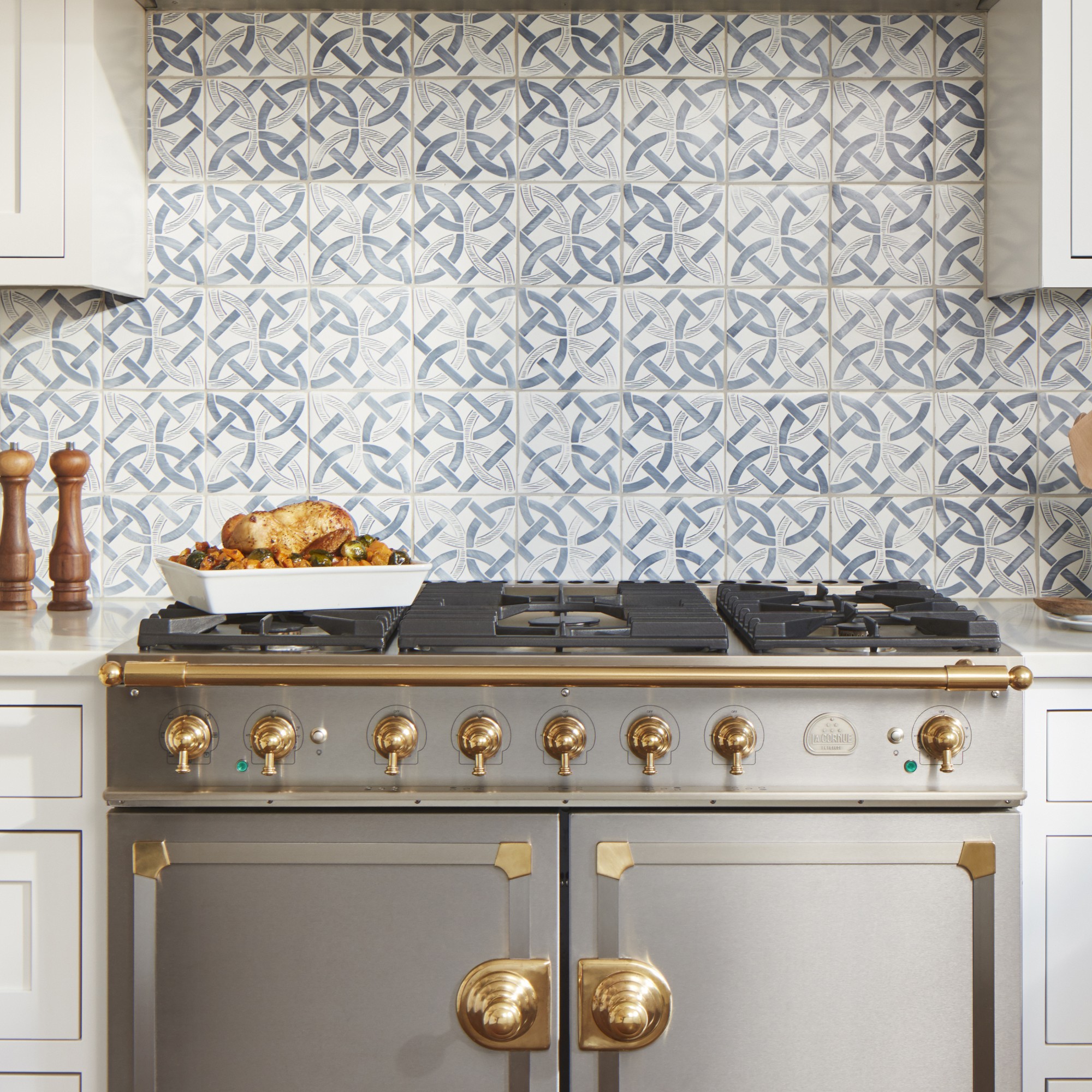 La Cornue CornuFé 110 Range & Hood
