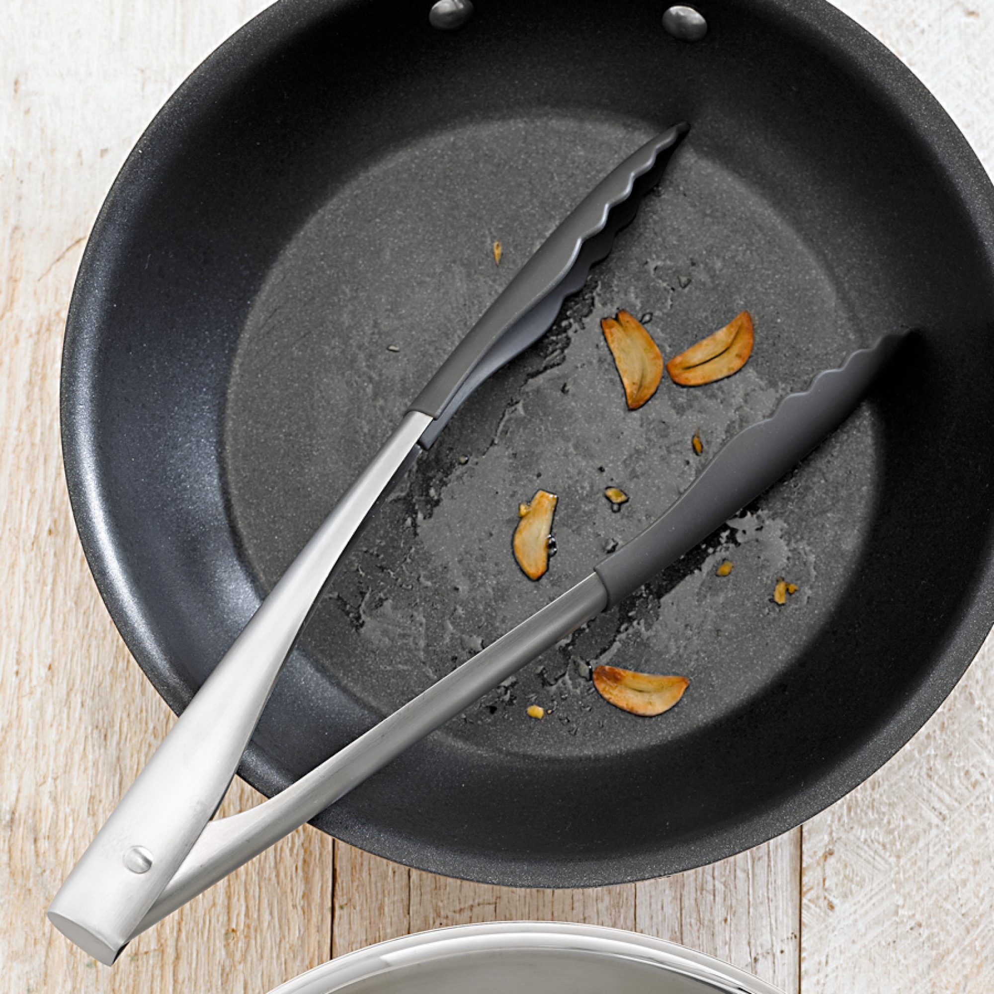 Williams Sonoma Signature Nonstick Locking Tongs