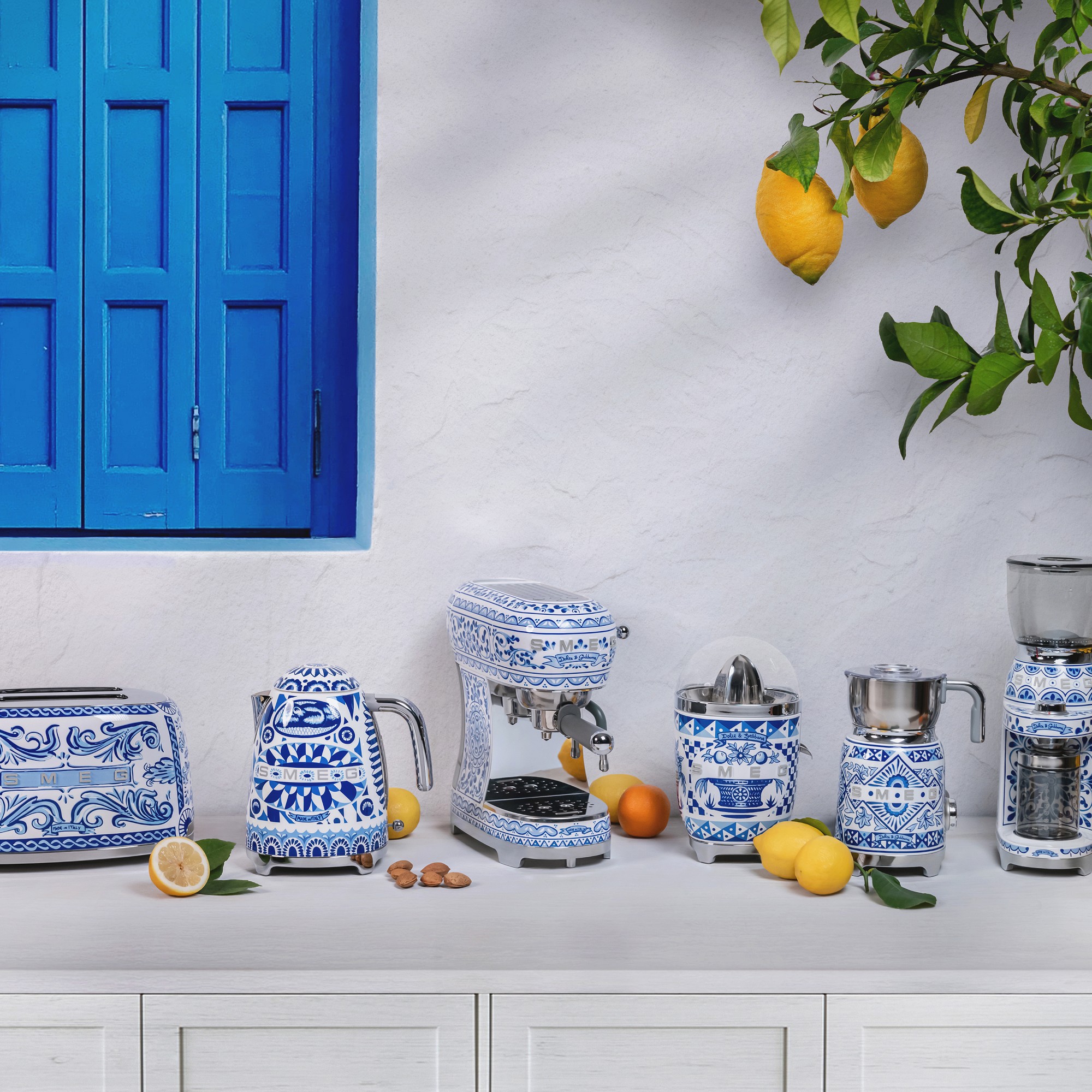 SMEG Dolce & Gabbana 2-Slice Toaster, Blu Mediterraneo