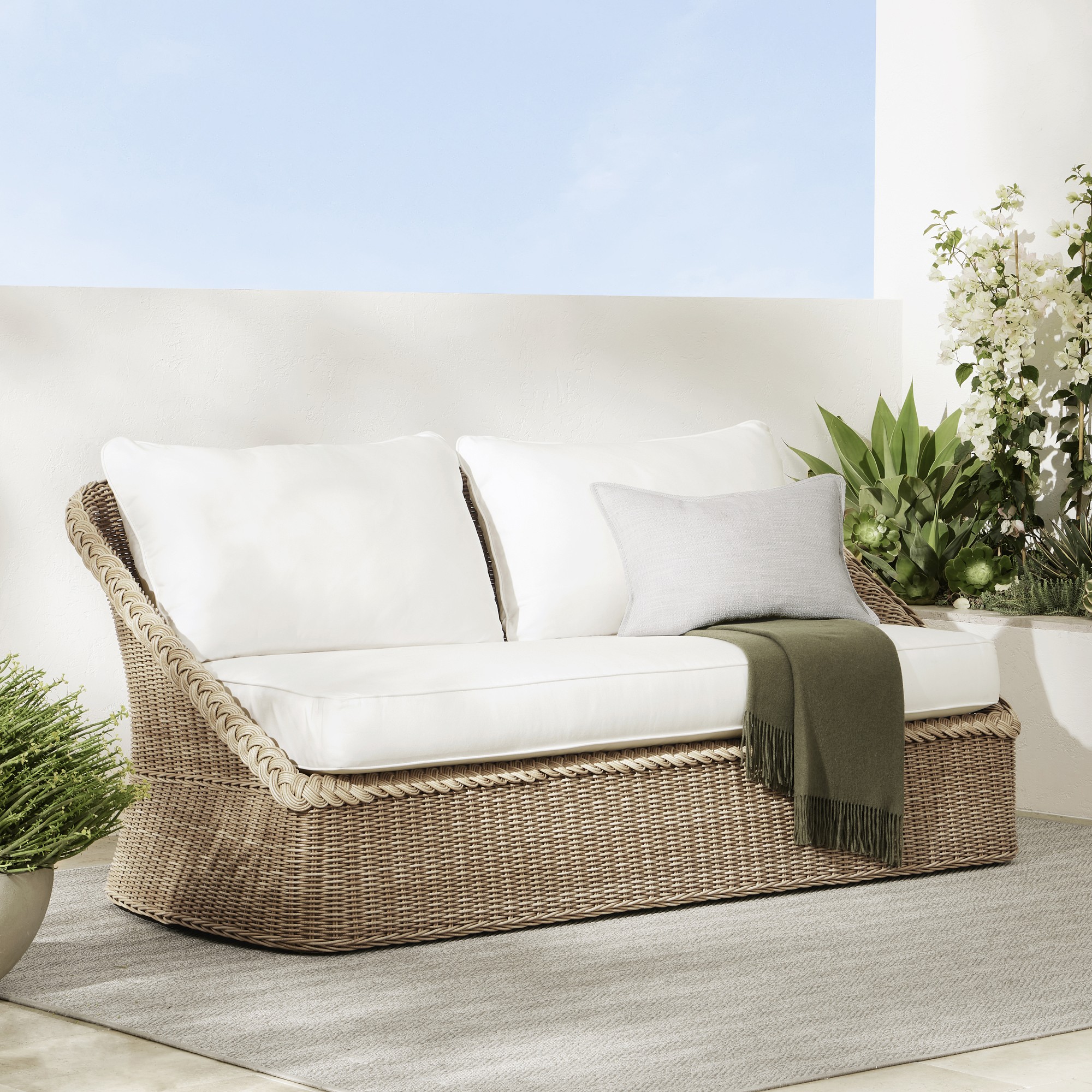AERIN East Hampton Outdoor Cushions