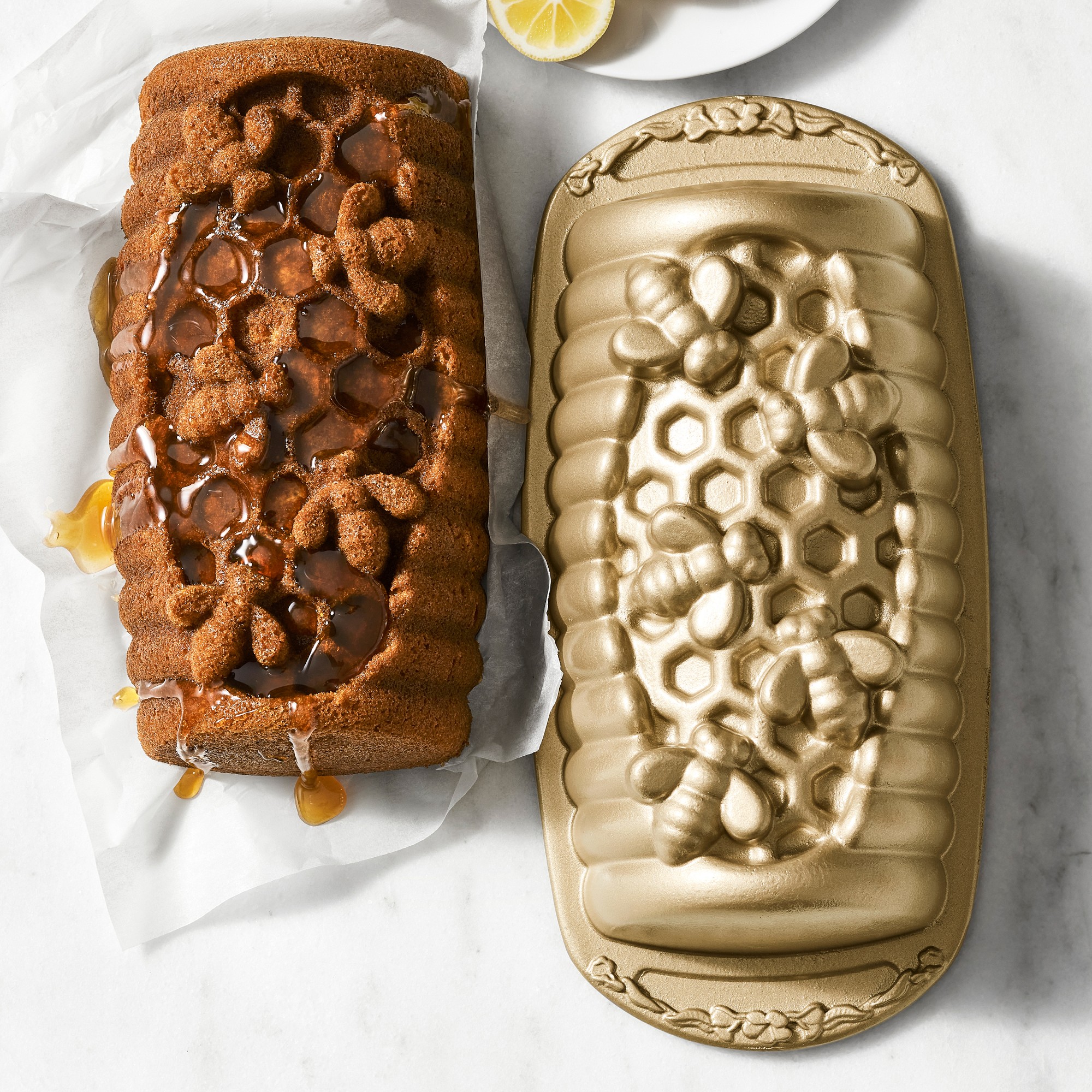 Nordic Ware Nonstick Cast Aluminum Honey Hive Loaf Pan