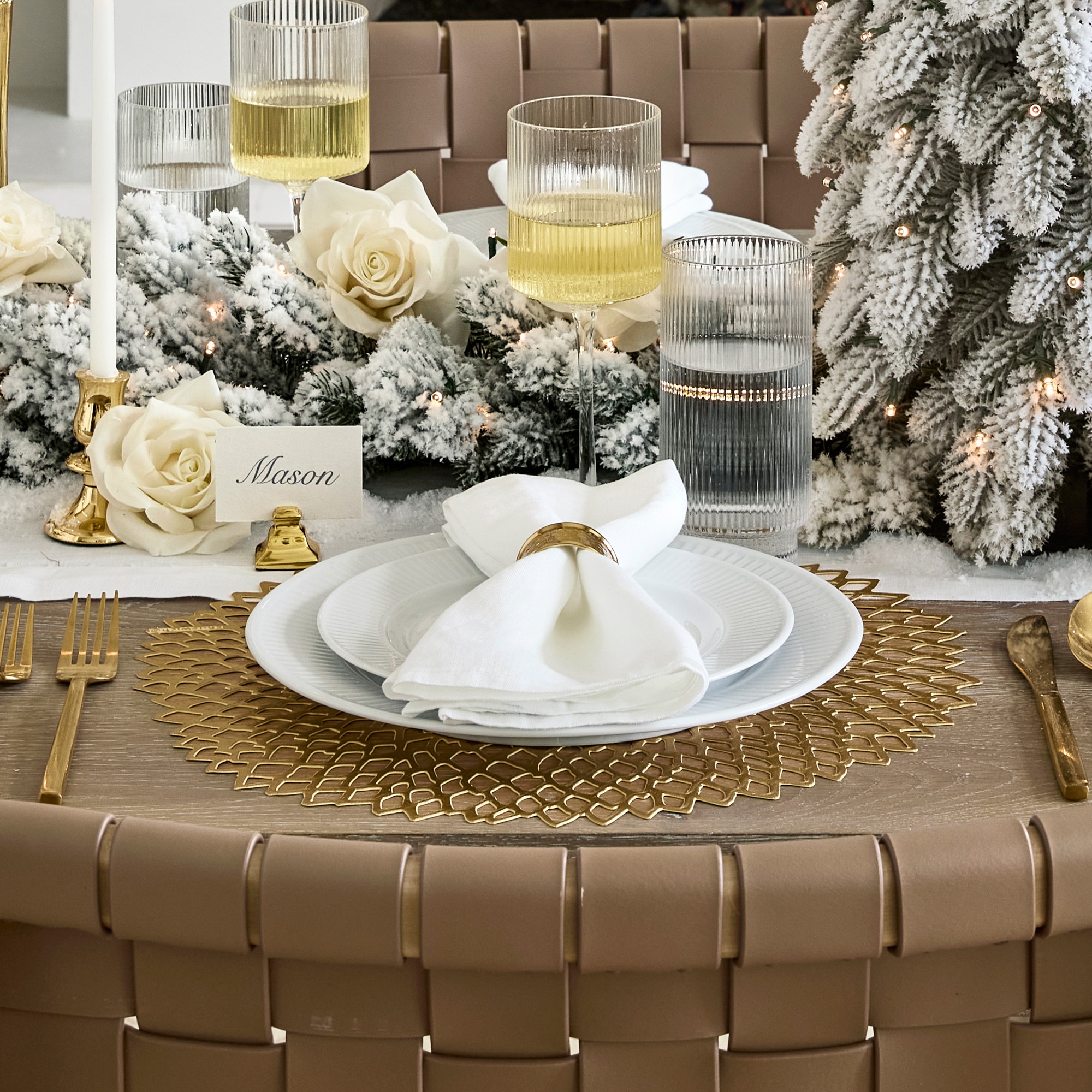 Pillivuyt Plisse Porcelain Dinner Plates