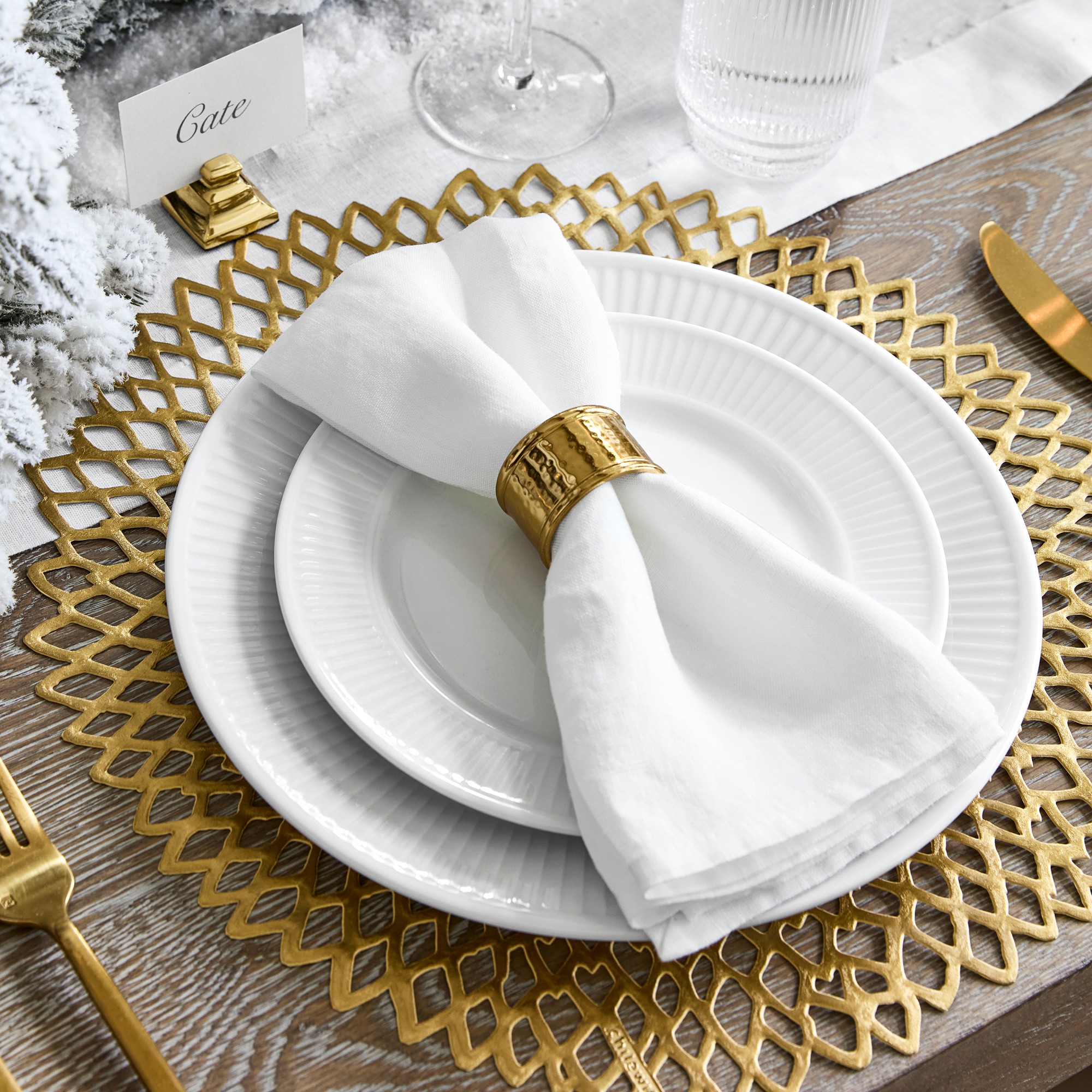 Pillivuyt Plisse Porcelain Dinner Plates