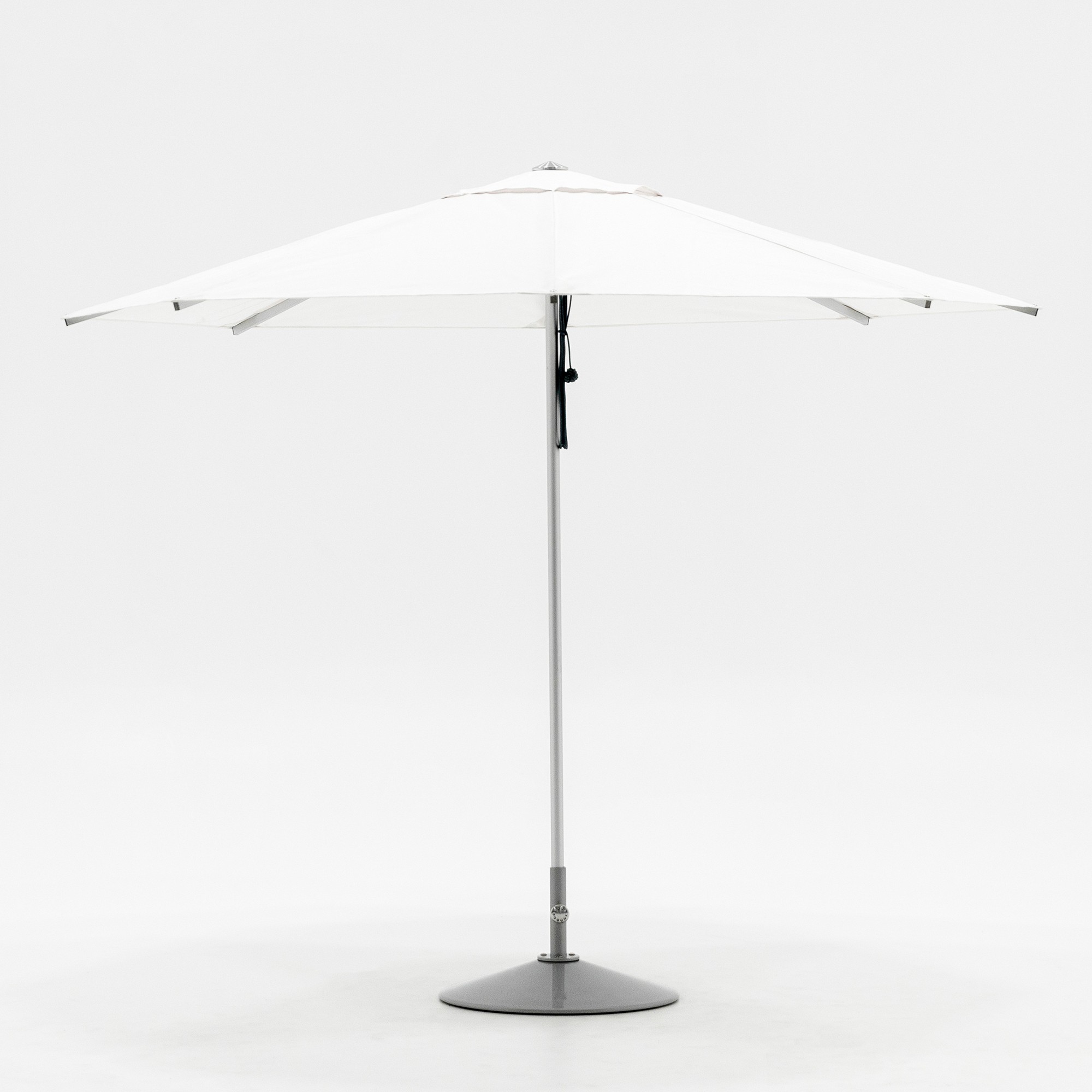 7.5'-11.5' Performance Center Post Umbrella