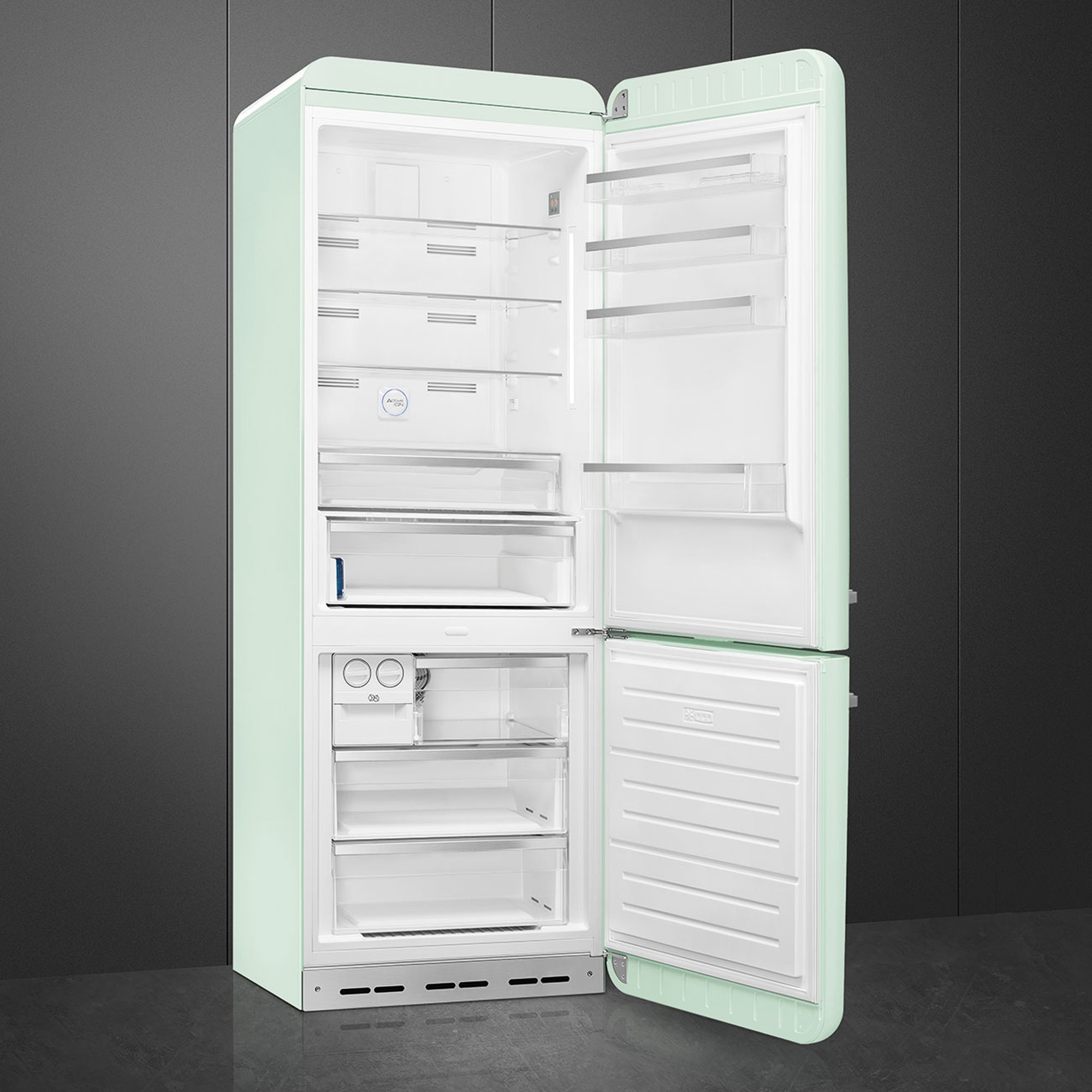 SMEG 50's Style Retro FAB 38 Refrigerator with Freezer
