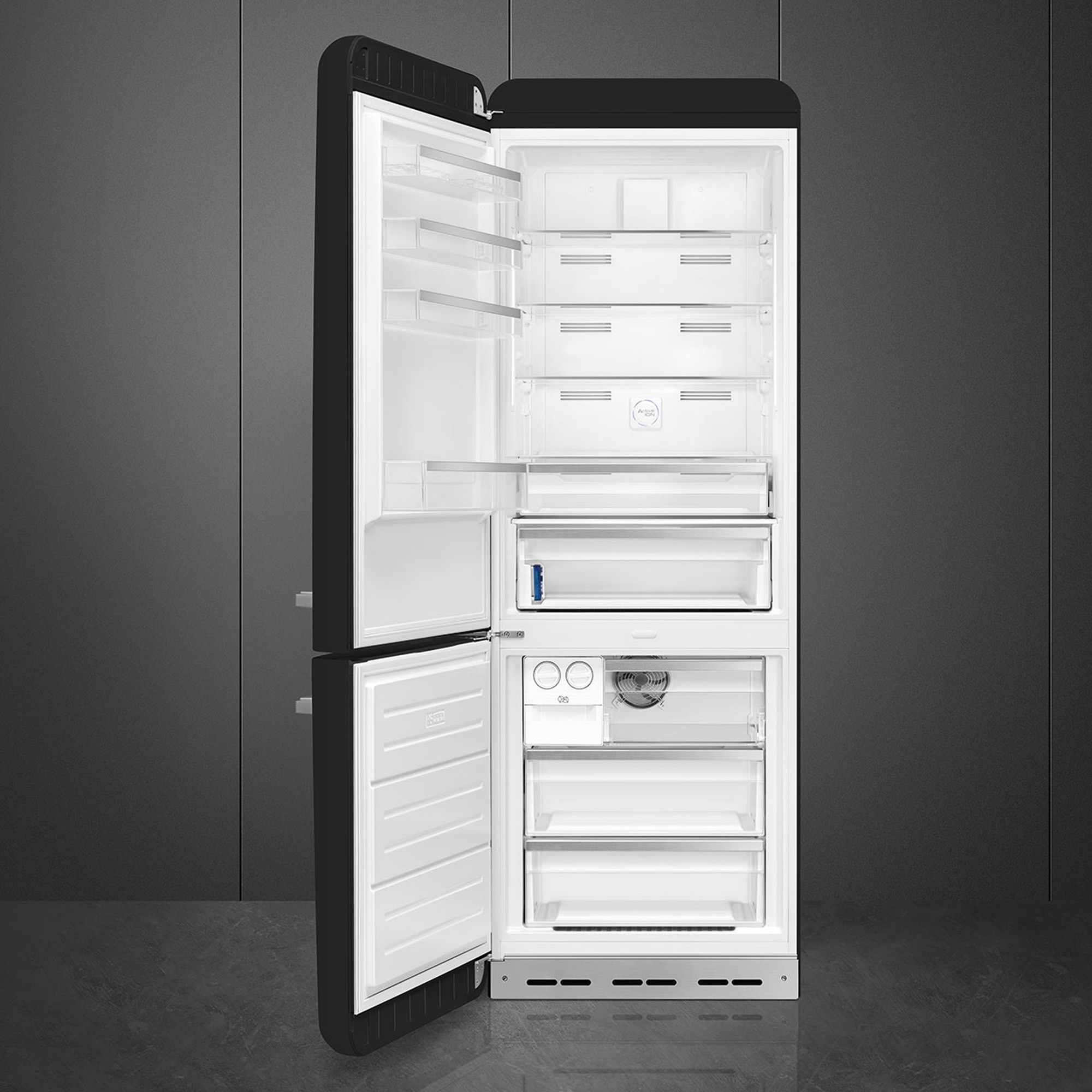 SMEG 50's Style Retro FAB 38 Refrigerator with Freezer