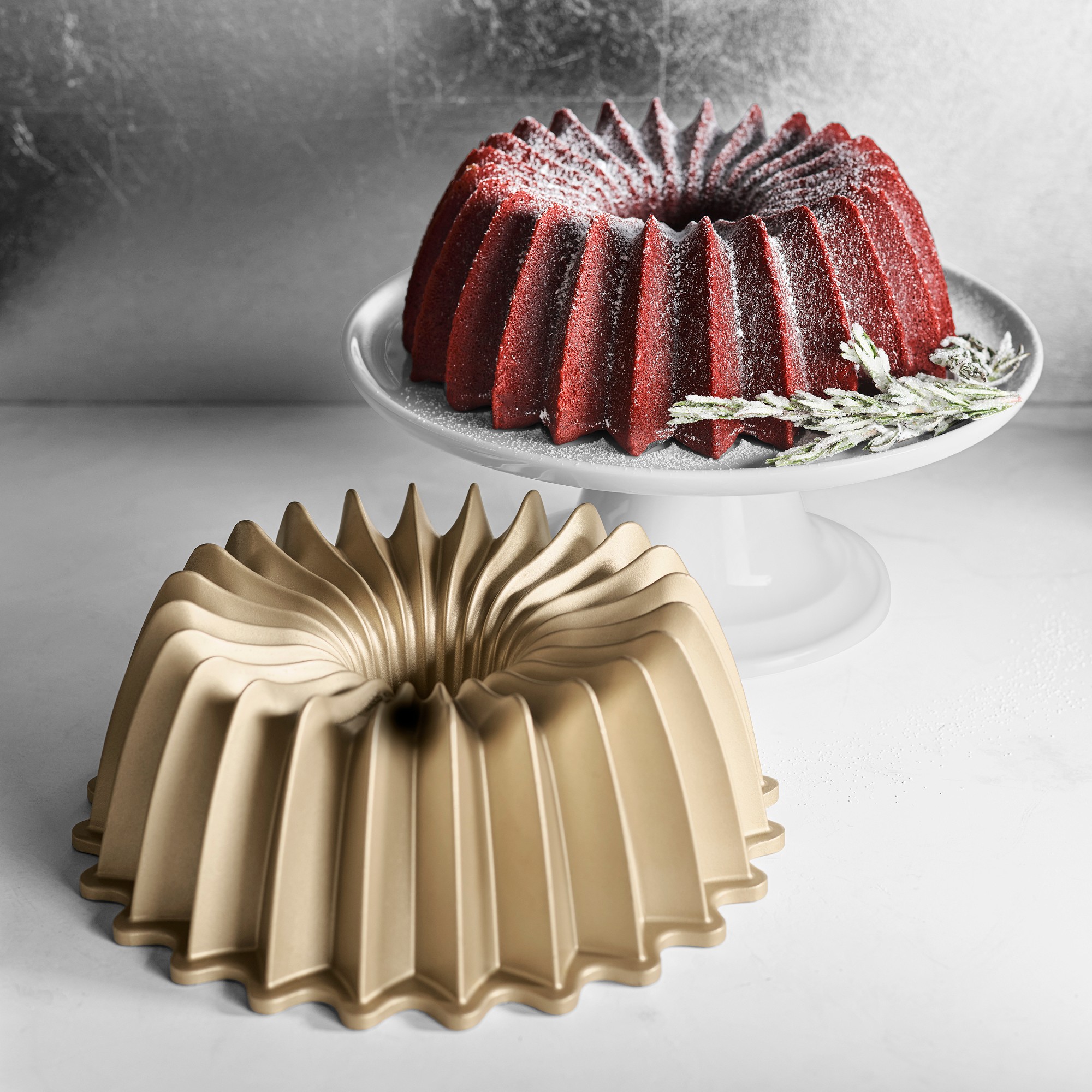 Nordic Ware Nonstick Cast Aluminum Brilliance Bundt® Pans, Set of 2