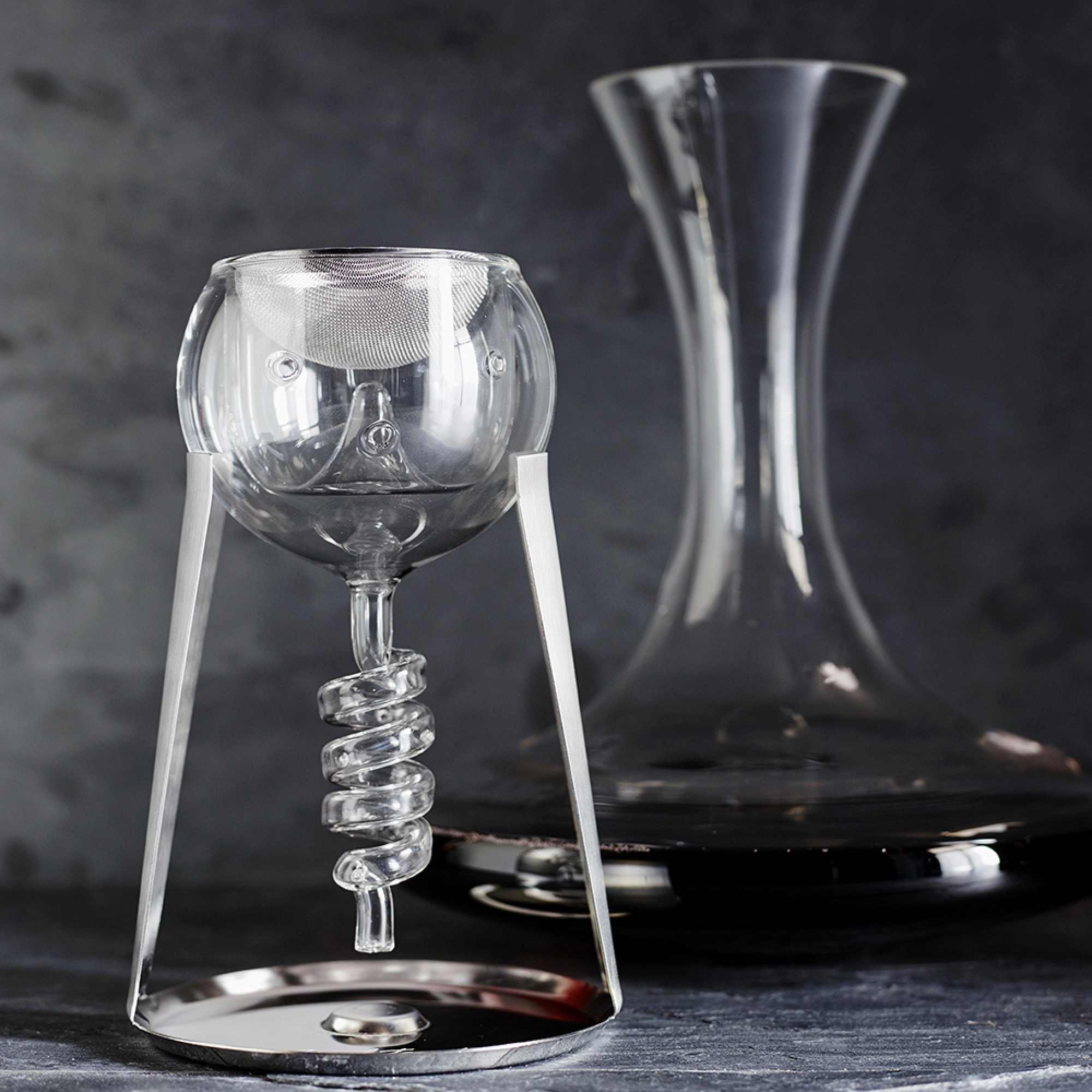 Twister Wine Aerator & Decanter with Stand Set