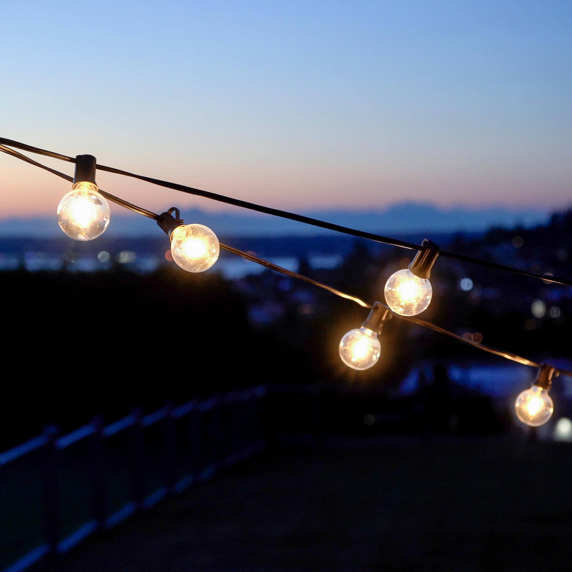 IYN G40 Bistro String Lights
