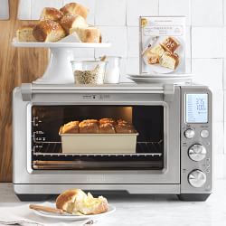 Williams Sonoma Goldtouch® Pro Nonstick Loaf Pan