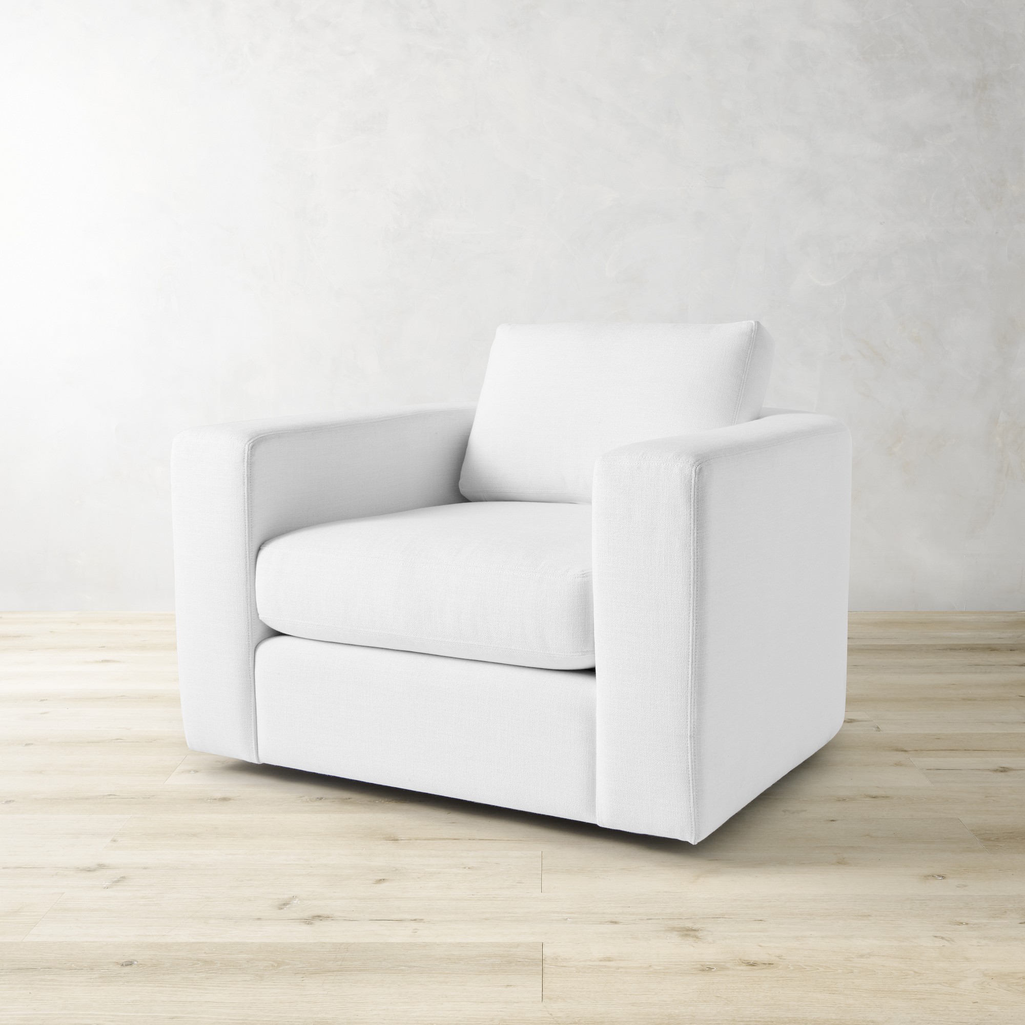 Carlton Curve Swivel Chair