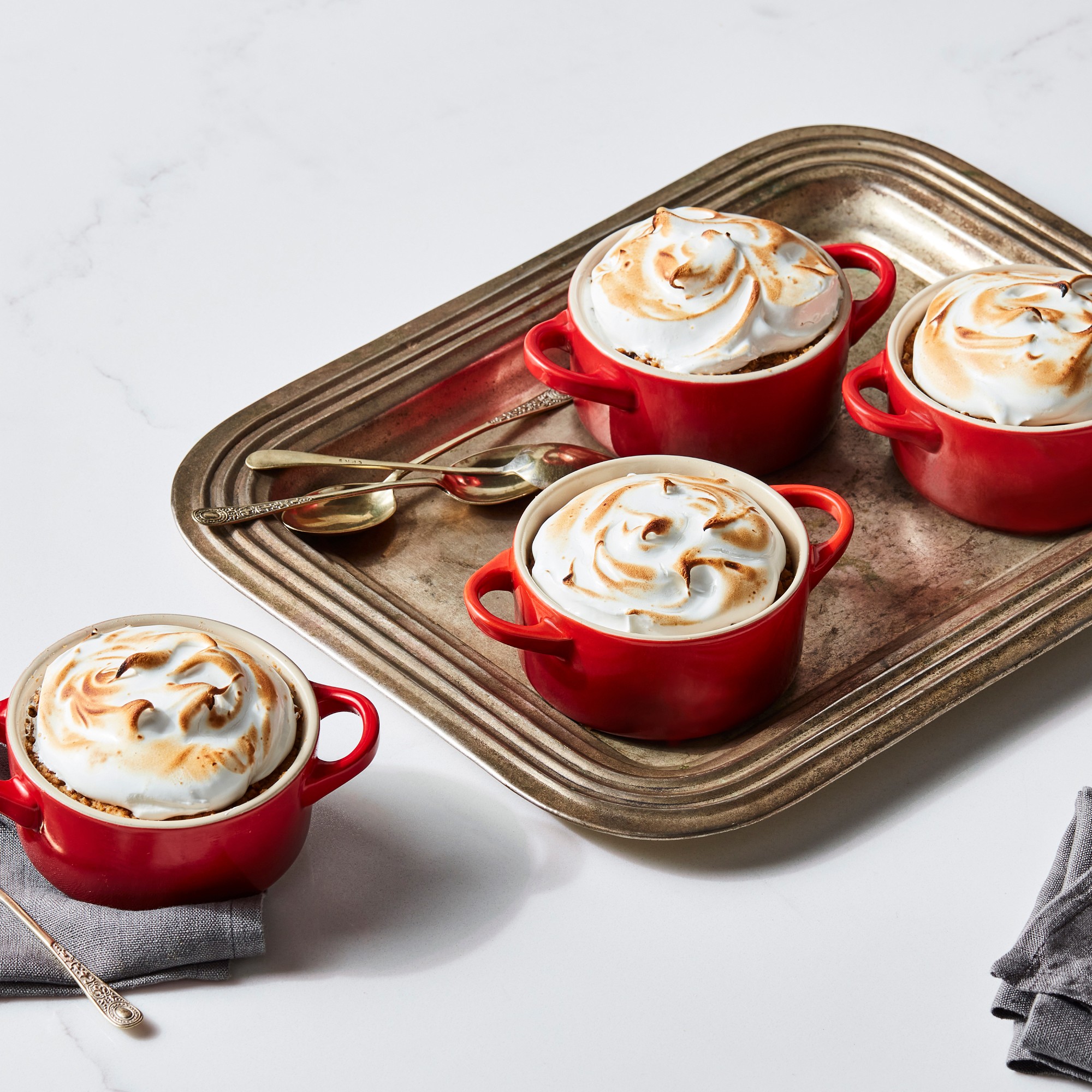 Le Creuset Stoneware Mini Round Cocotte