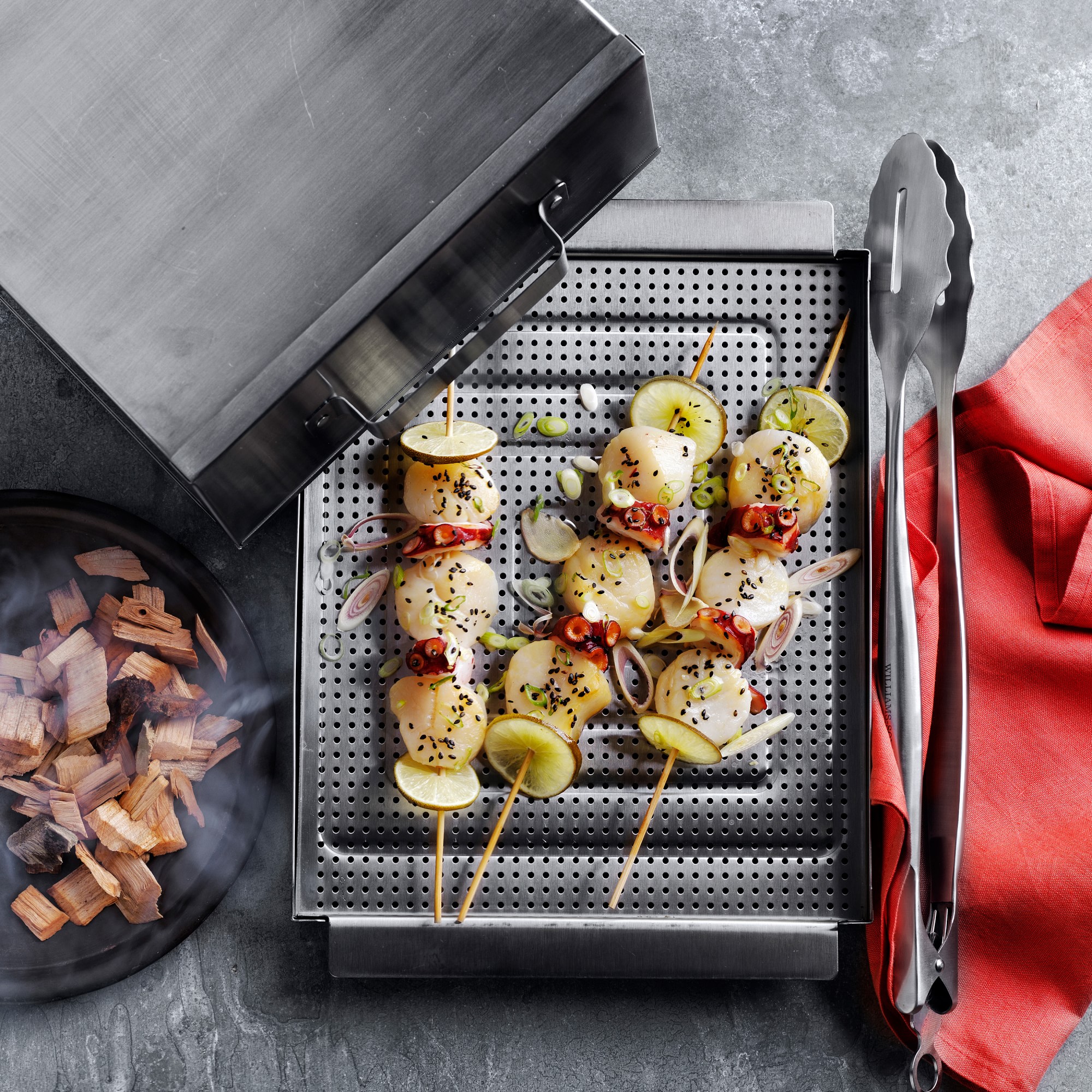 Williams Sonoma Smoker Box & Hickory Smoking Chips Set