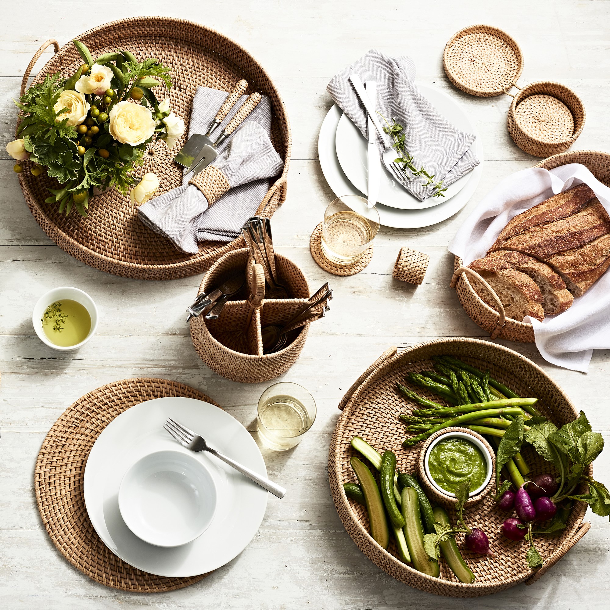 Light Woven Chip & Dip with Bowl