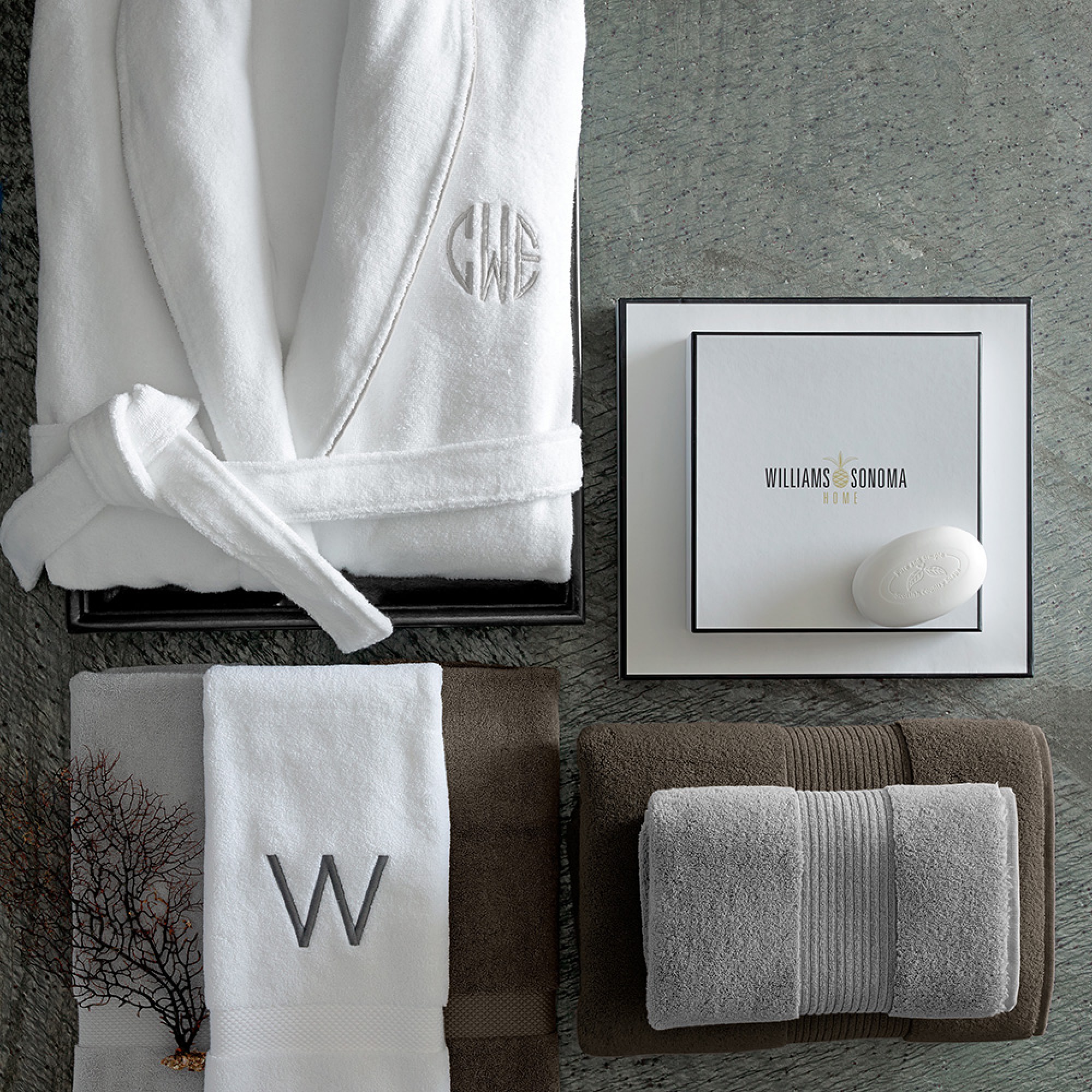 Chambers® Turkish Hydrocotton 600-Gram Towels
