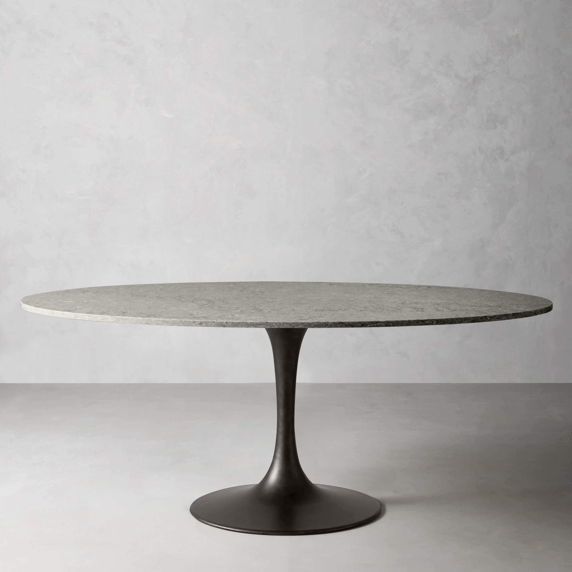 Tulip Oval Pedestal Dining Table (70